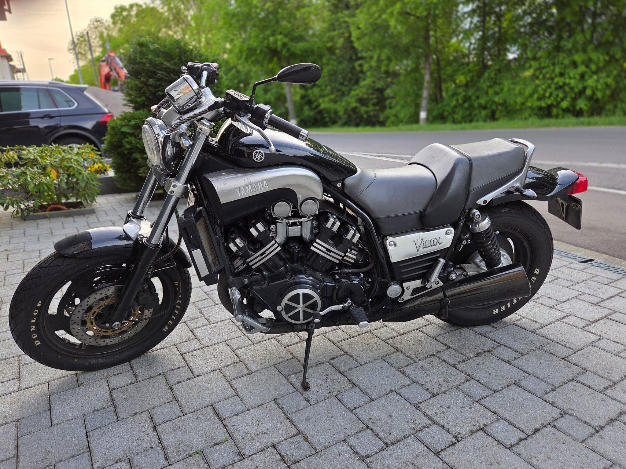 Yamaha V-Max 1200 (1997) - Photo 3