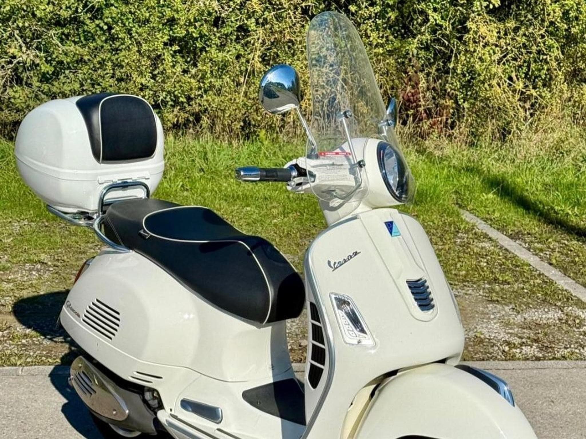 Piaggio Vespa GTS 300 ie ABS +ASR (2015) - Photo 4
