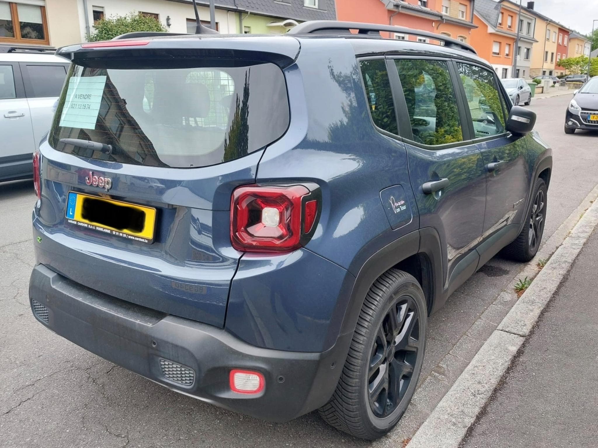 Jeep Renegade E-Hybrid Summit (2024) - Photo 2