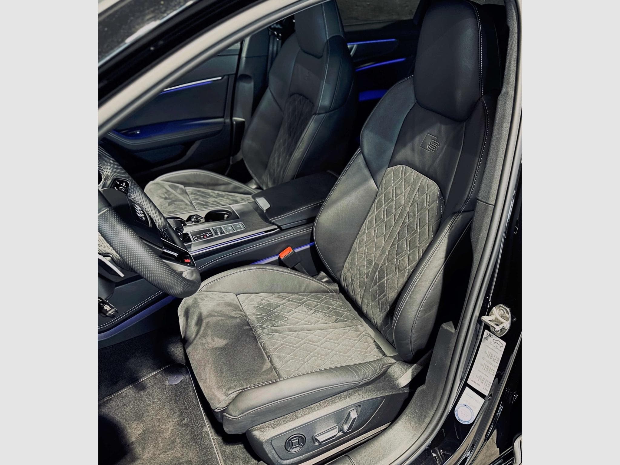Audi S6 S6 AVANT TDI QUATTRO TIPTRONIC (2024) - Photo 7