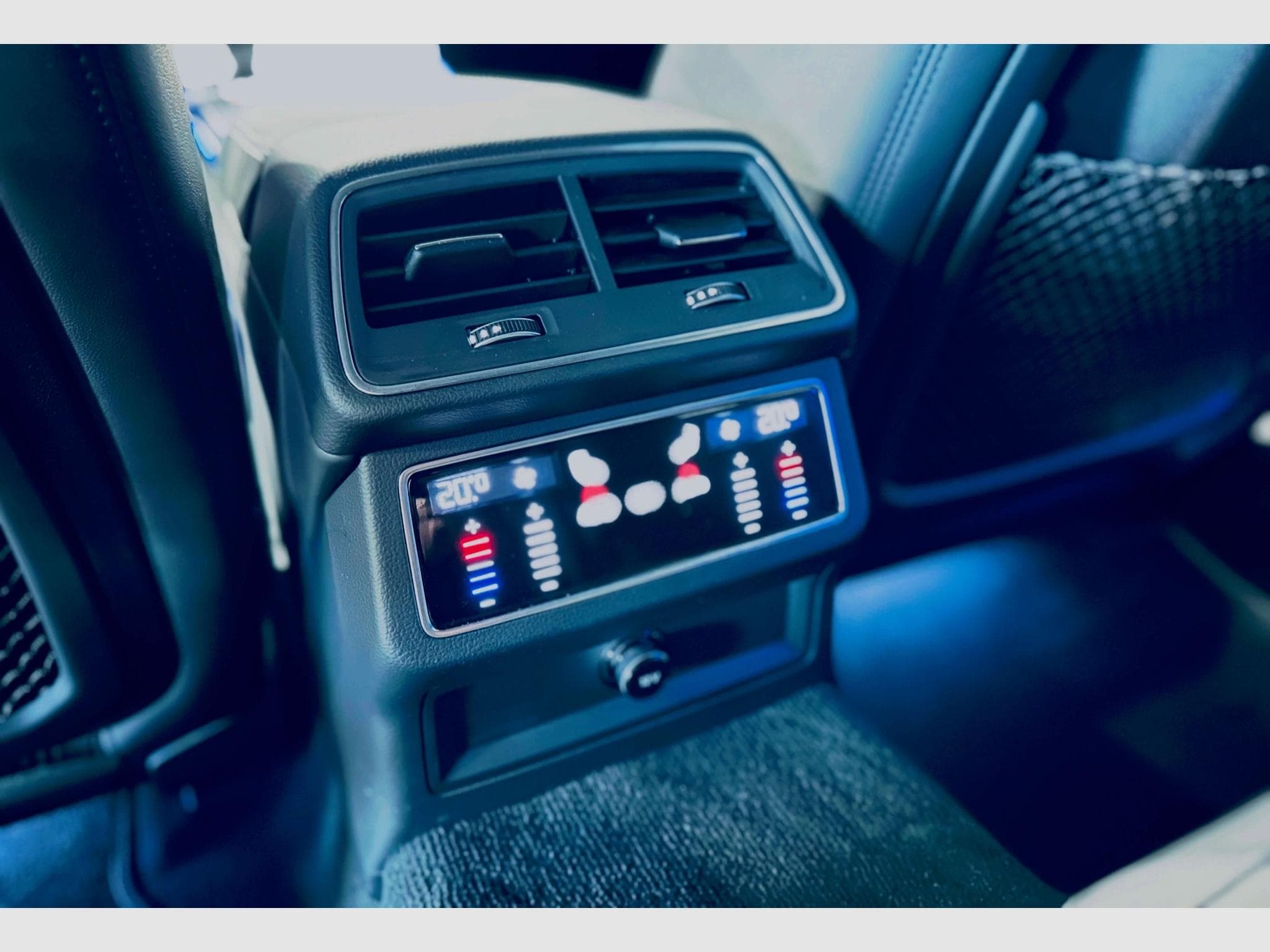 Audi S6 S6 AVANT TDI QUATTRO TIPTRONIC (2024) - Photo 13