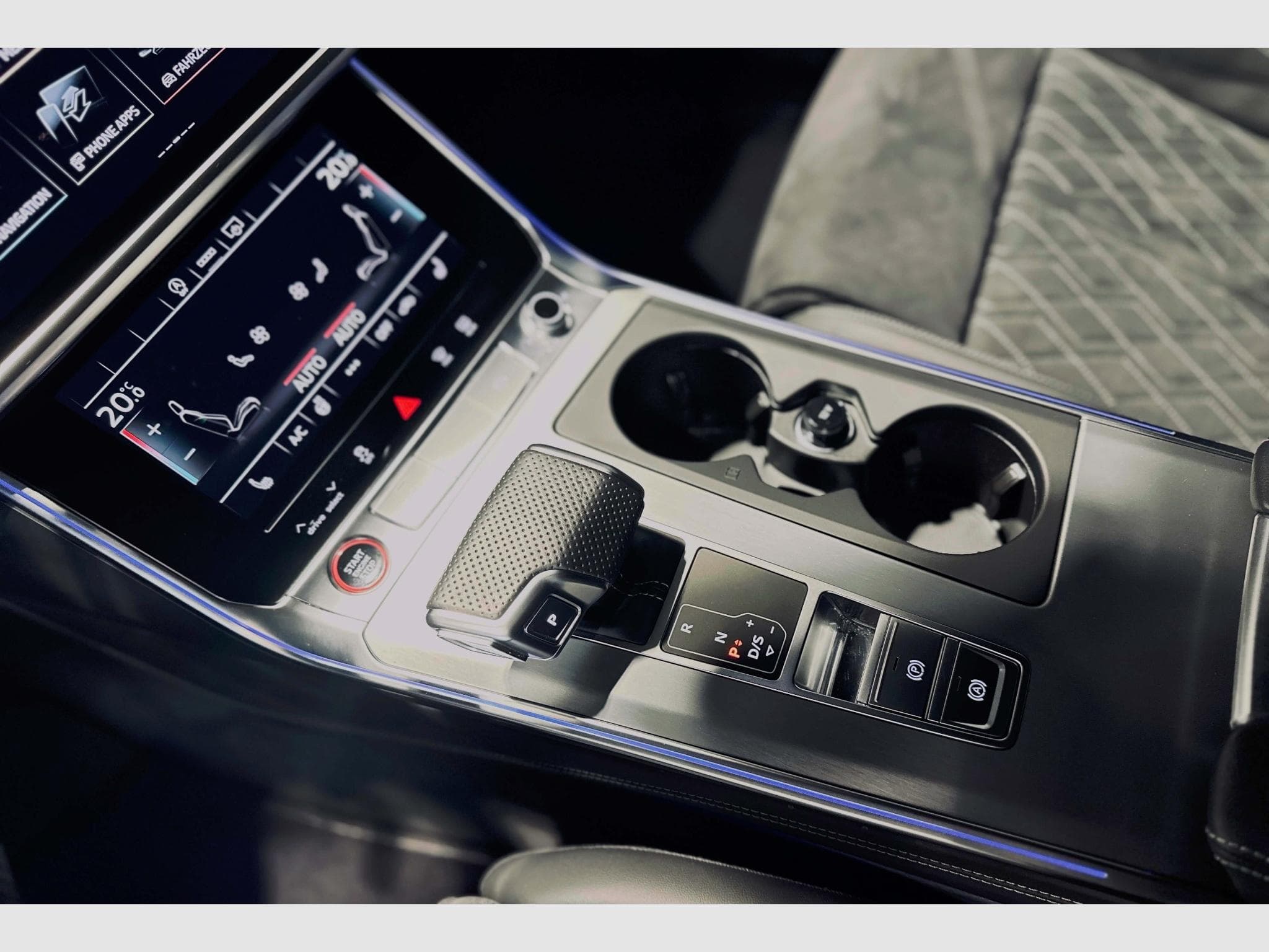 Audi S6 S6 AVANT TDI QUATTRO TIPTRONIC (2024) - Photo 9