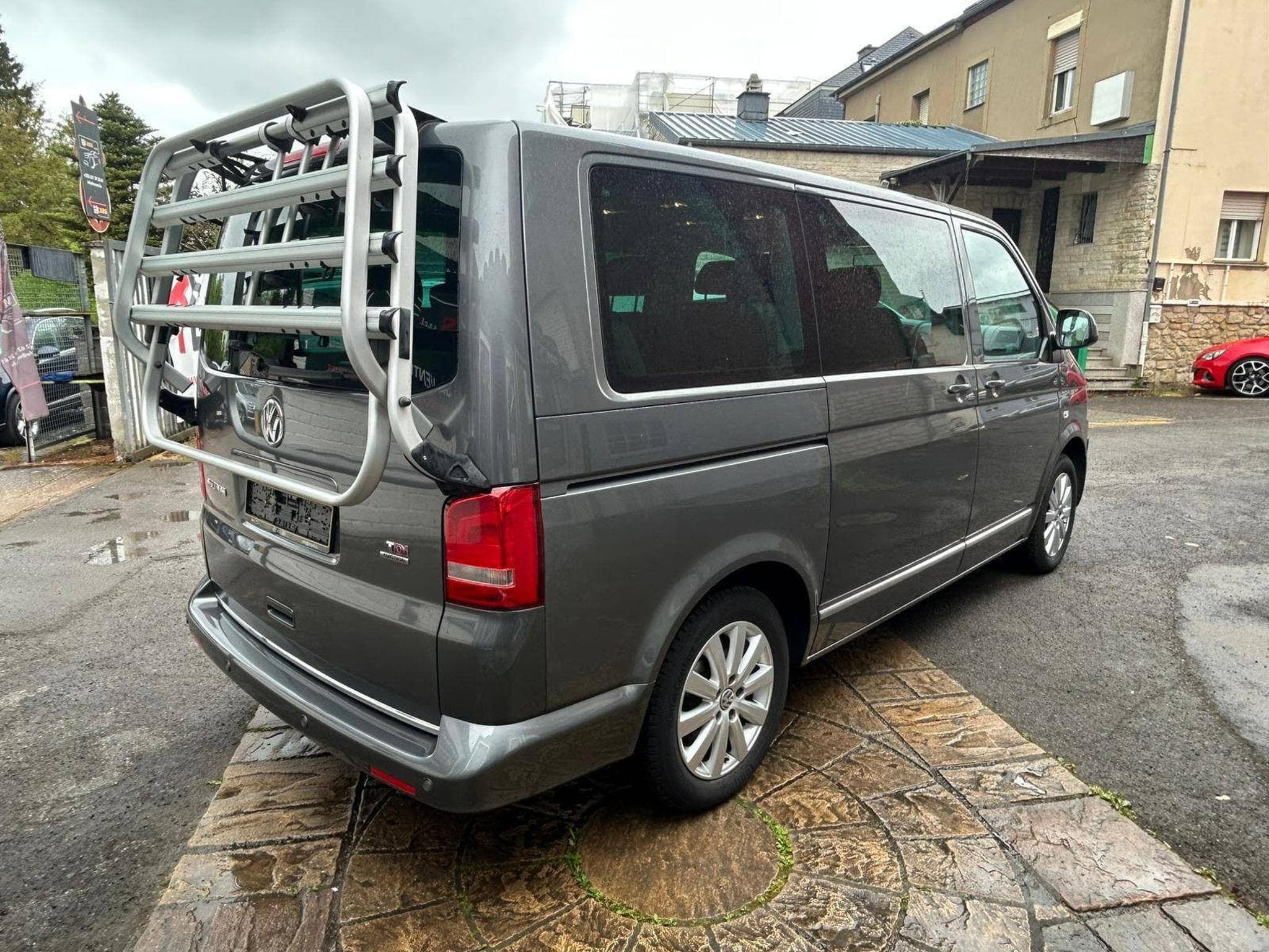 VW Multivan 2.0 TDI 180CV 4 MOTION 7 PLACES (2011) - Photo 6