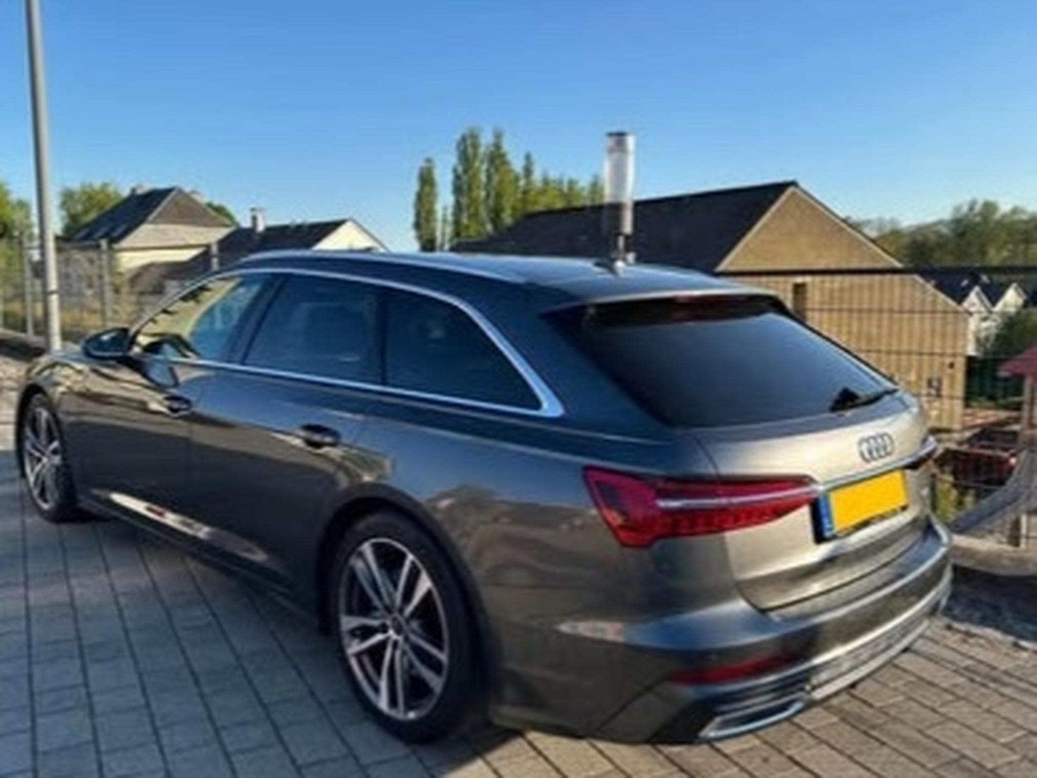 Audi A6 Avant TFSI S line Quattro Pano Matrix (2022) - Photo 2