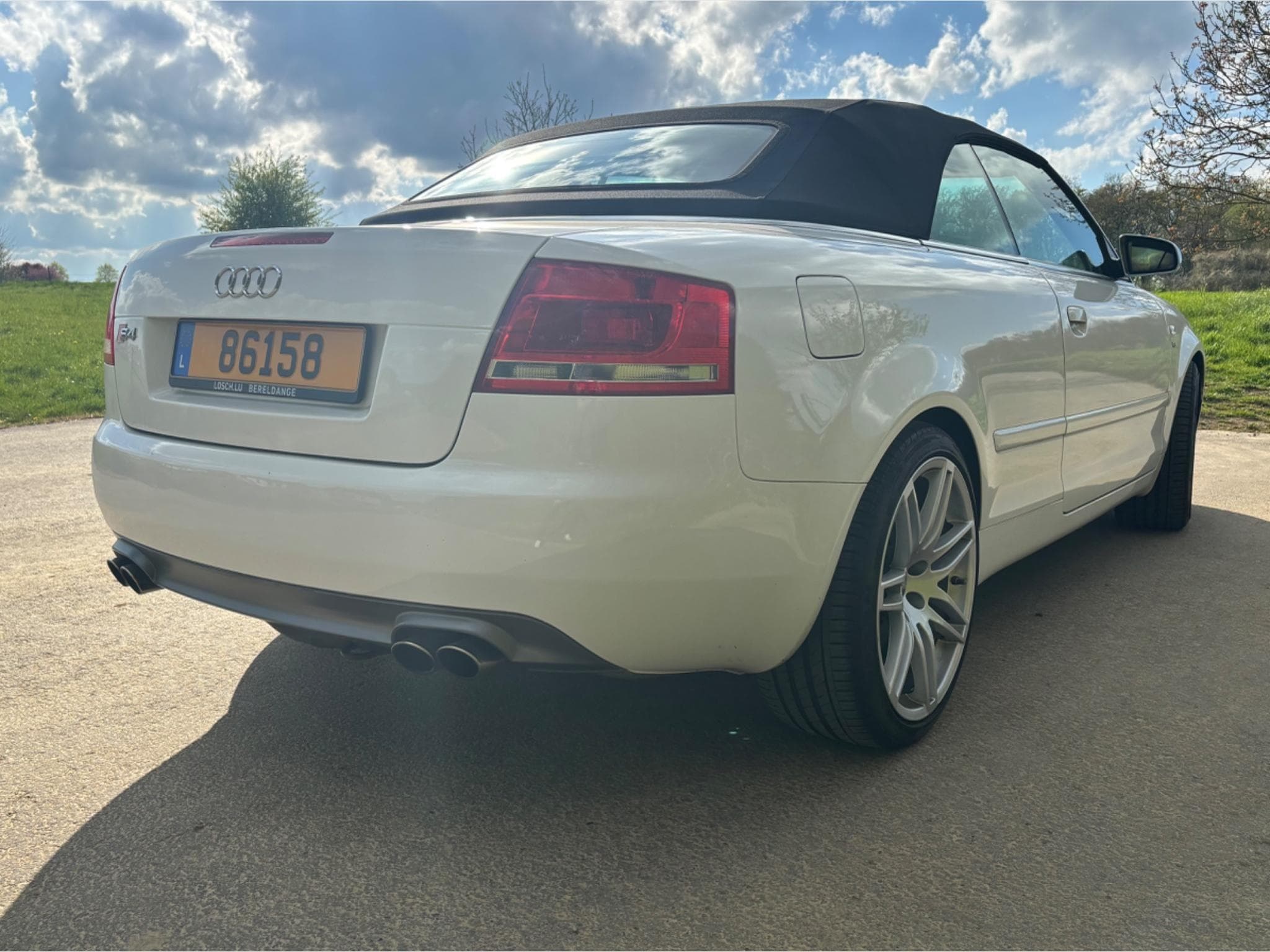 Audi S4 V8 4.2 cabriolet (2007) - Photo 3