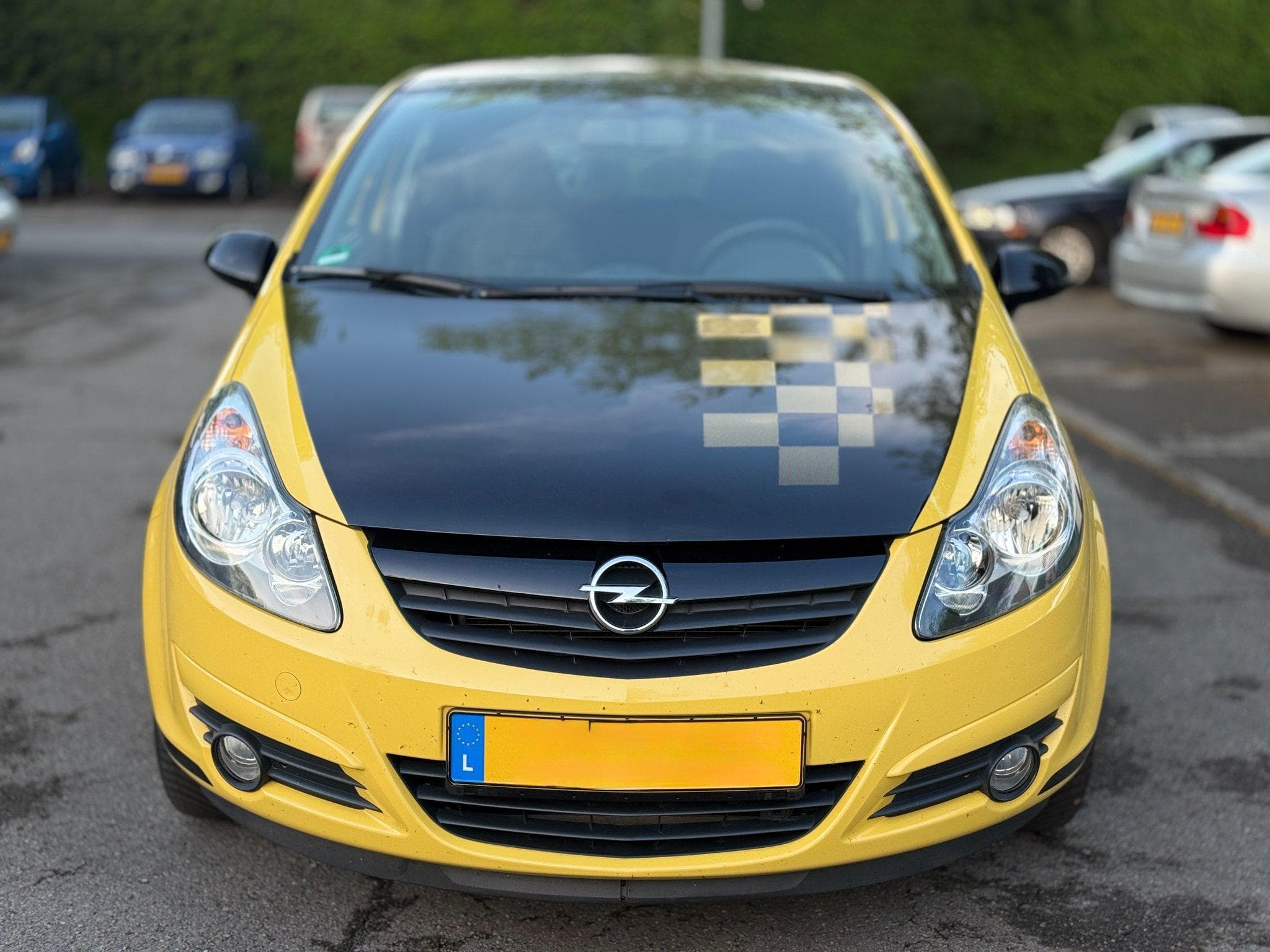Opel Corsa 1.4 Sport Edition 101 (2010) - Photo 2