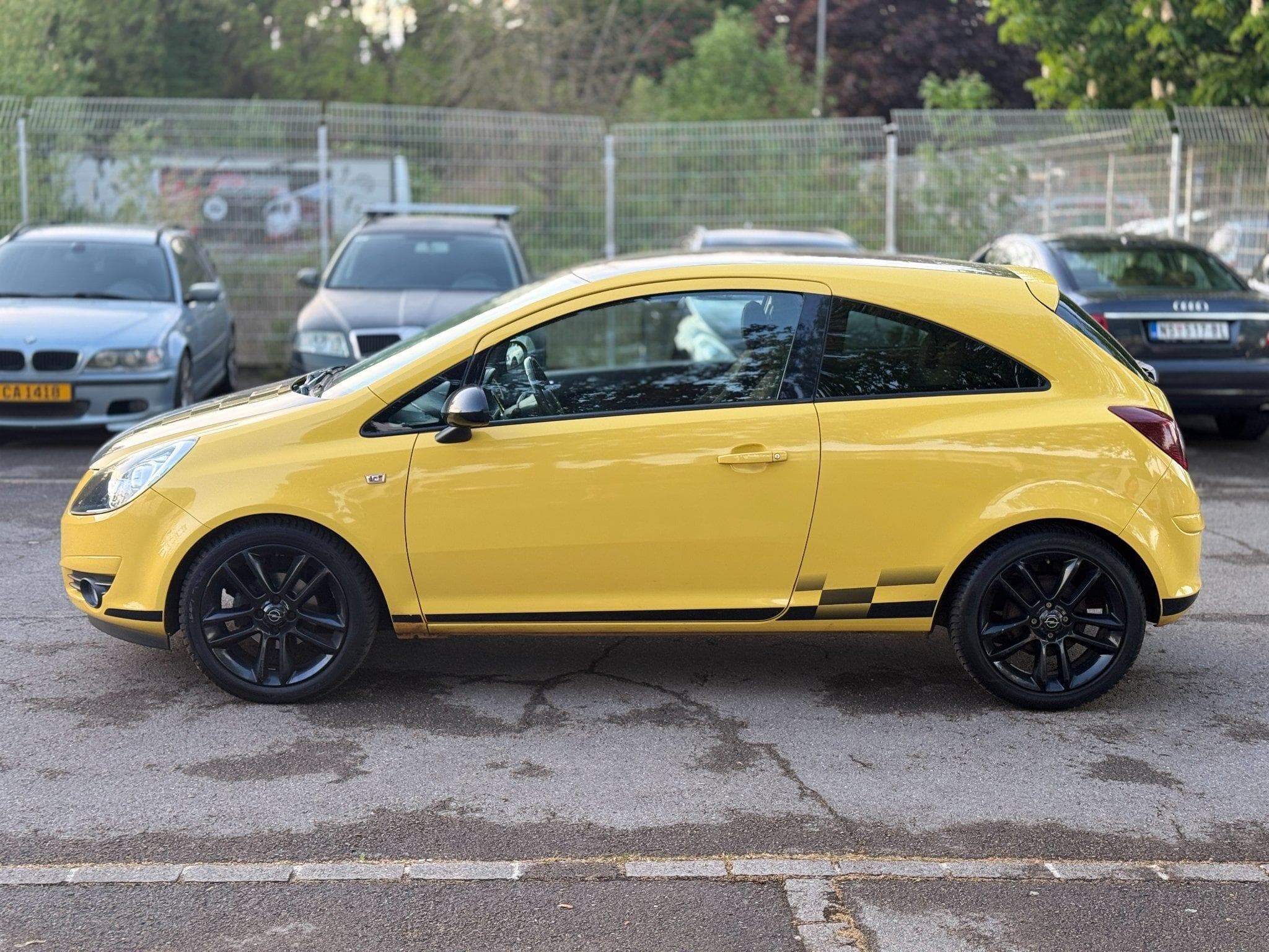 Opel Corsa 1.4 Sport Edition 101 (2010) - Photo 7