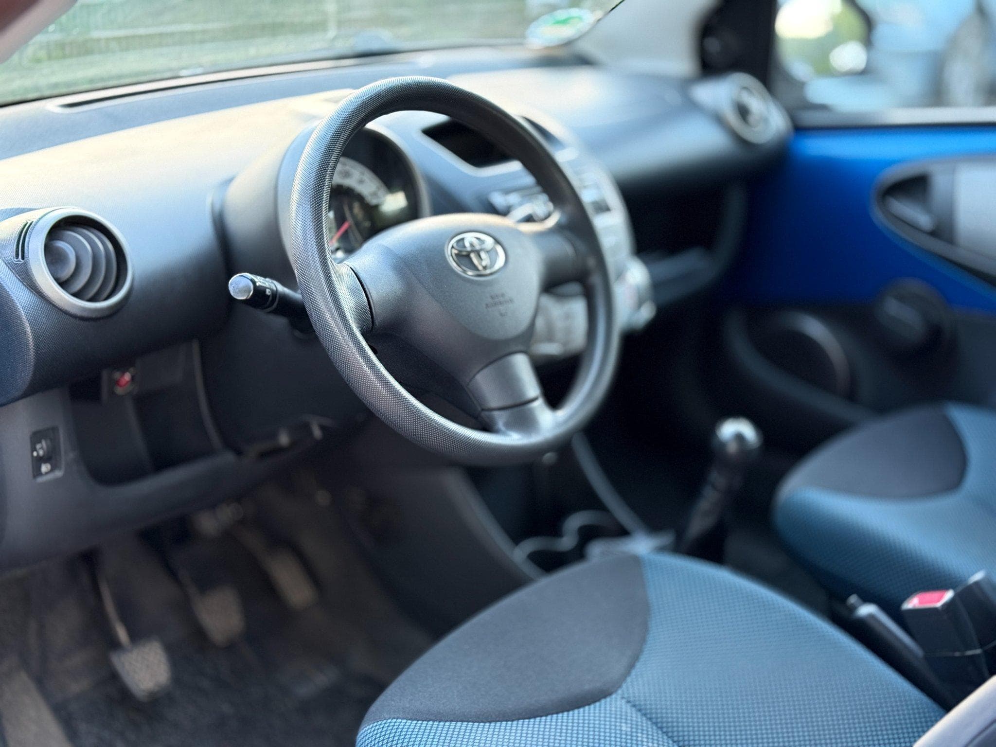 Toyota Aygo 1.0 (2012) - Photo 10