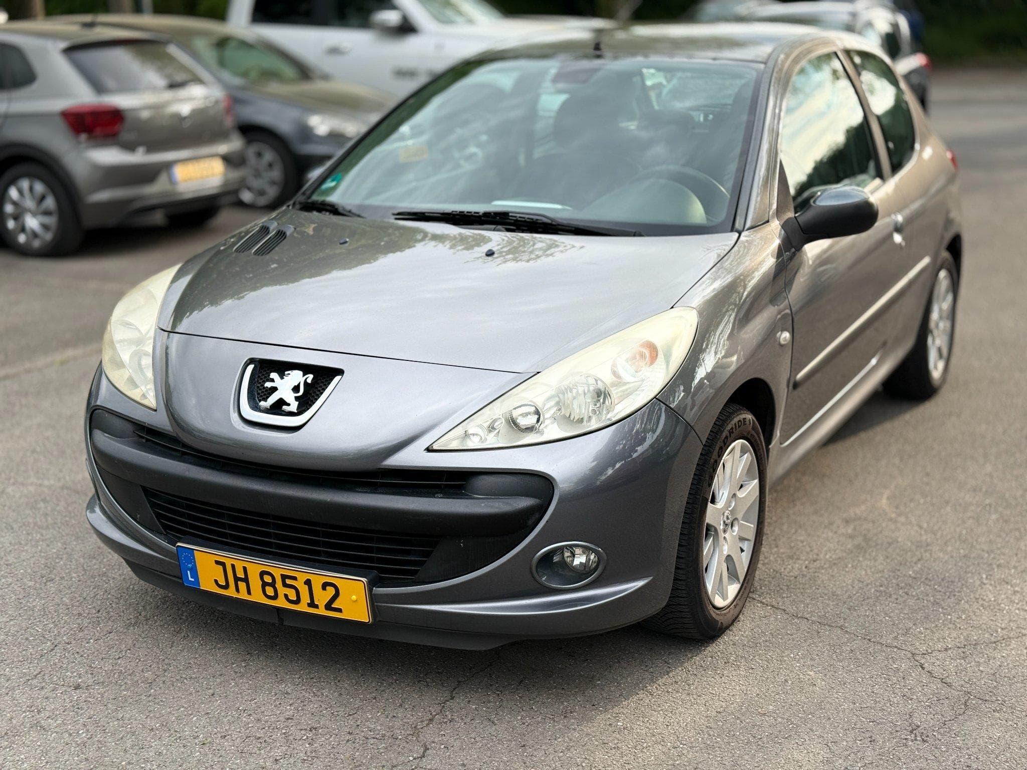 Peugeot 206+ 1.4 (2009) - Photo 1