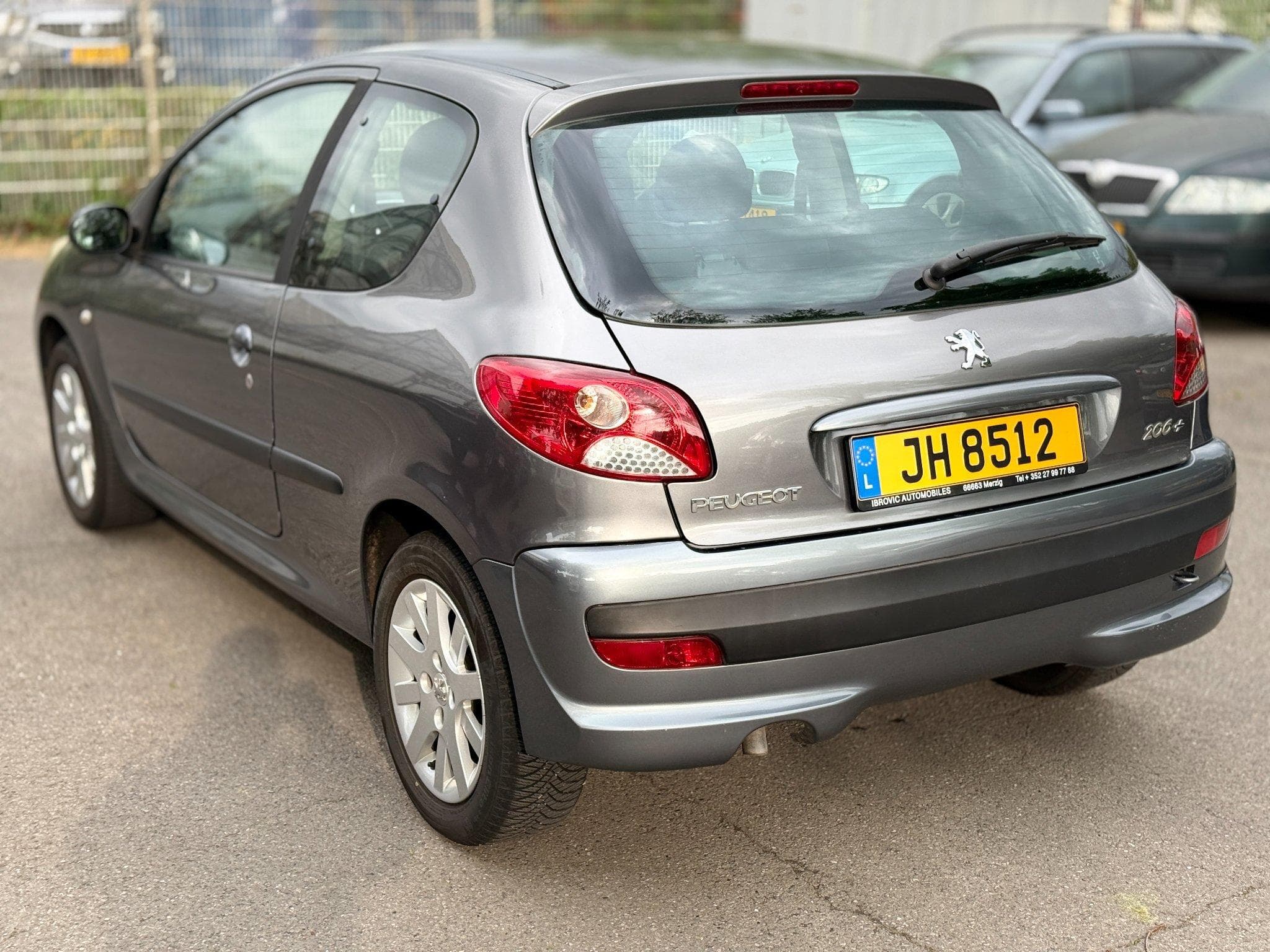 Peugeot 206+ 1.4 (2009) - Photo 4