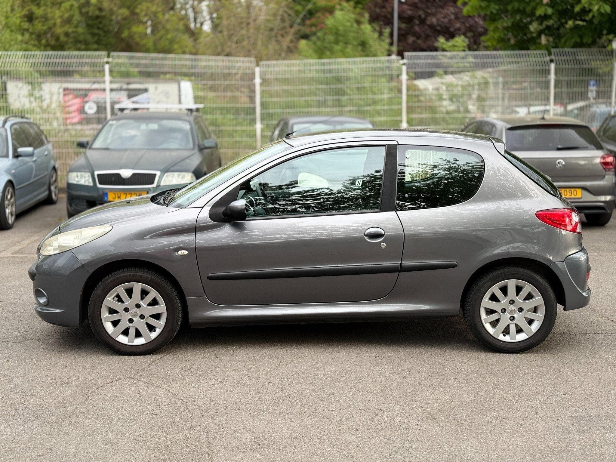 Peugeot 206+ 1.4 (2009) - Photo 7