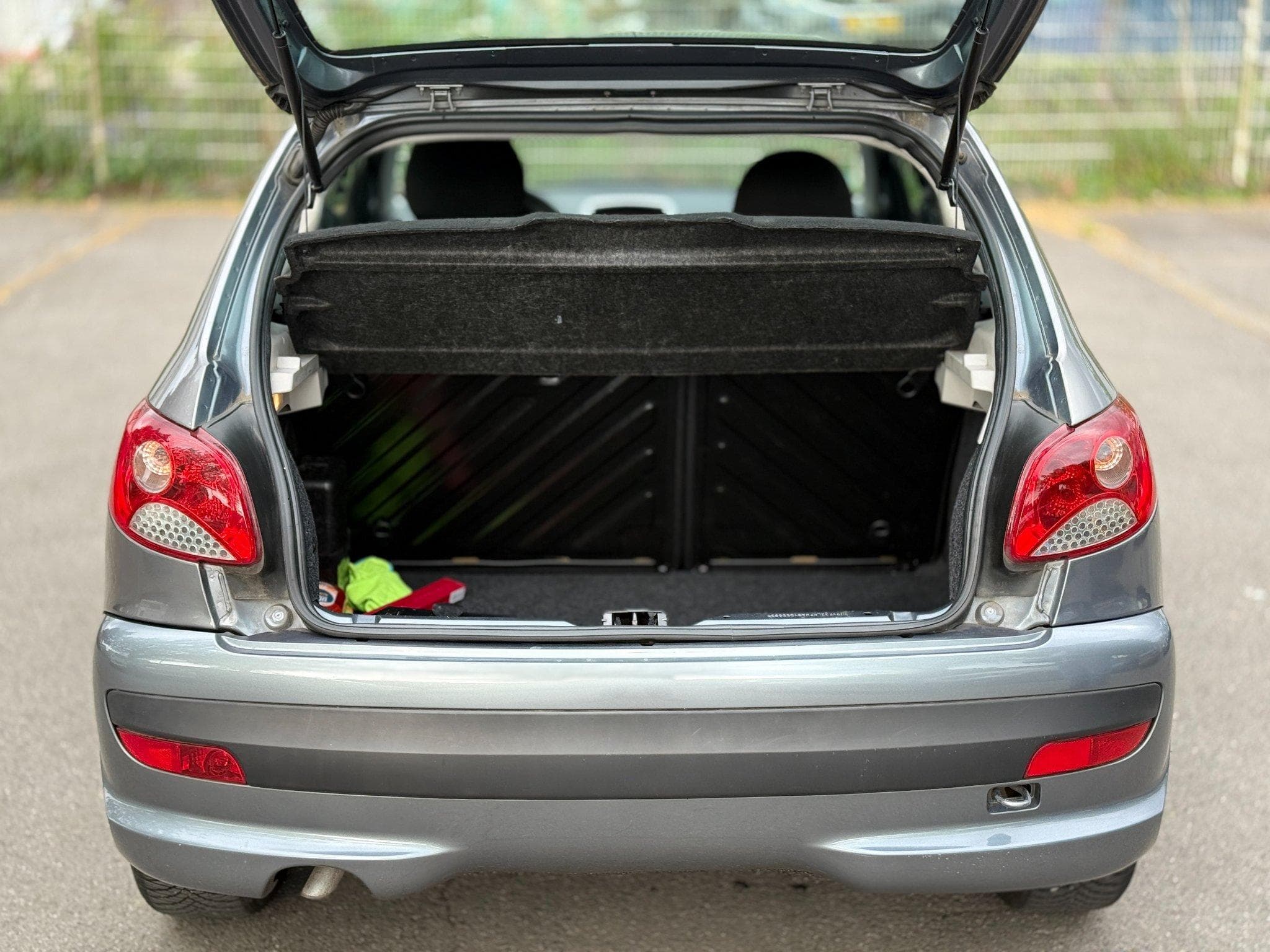 Peugeot 206+ 1.4 (2009) - Photo 13