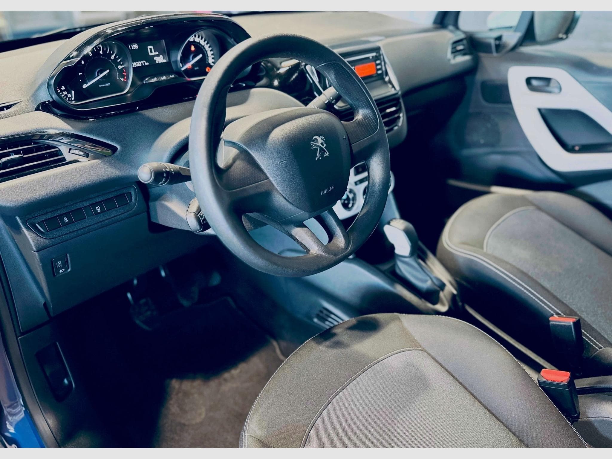 Peugeot 208 208 LIKE (2017) - Foto 8