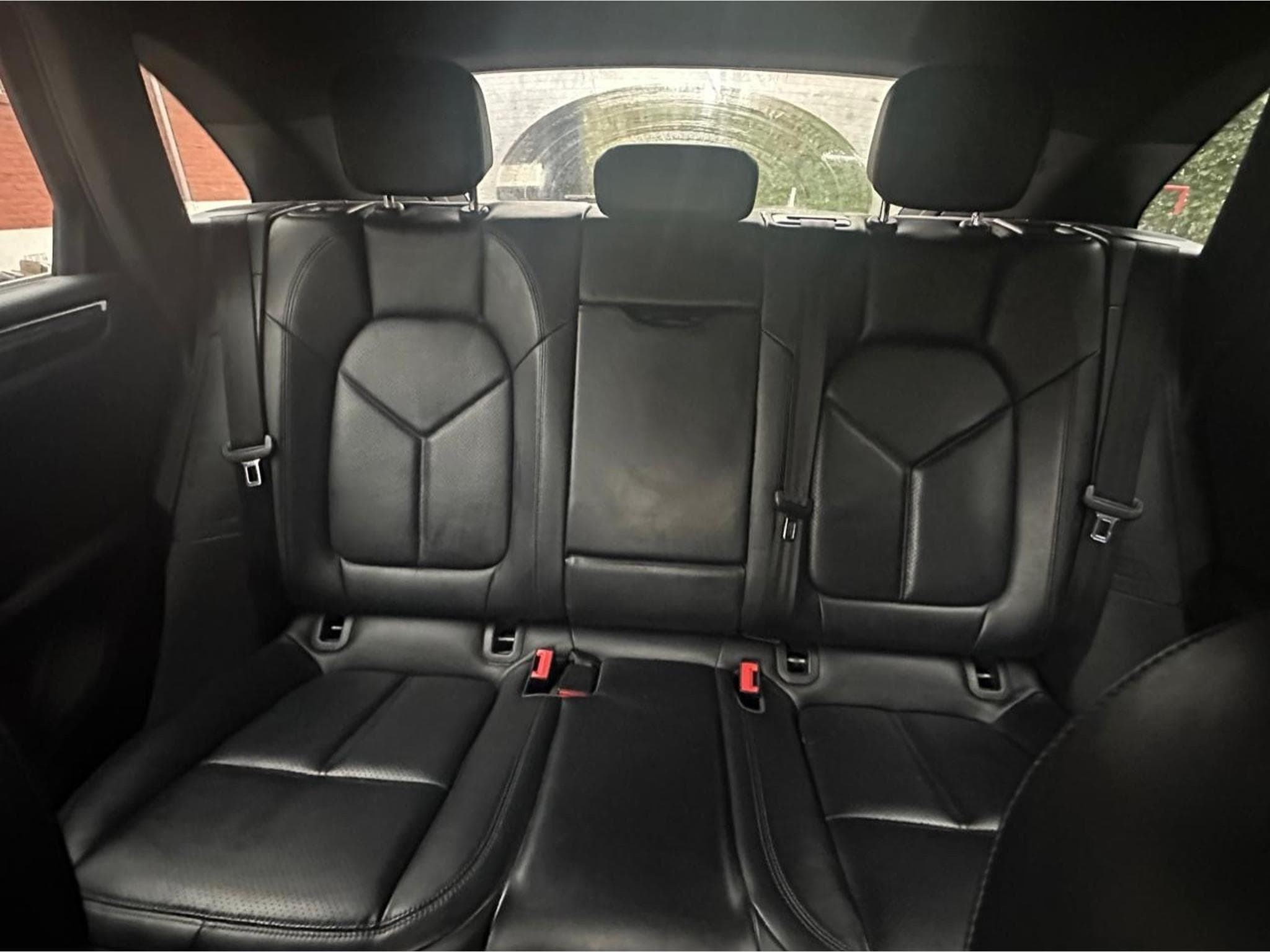 Porsche Macan Macan S 3.0 V6 Bi-Turbo PDK (2016) - Photo 11