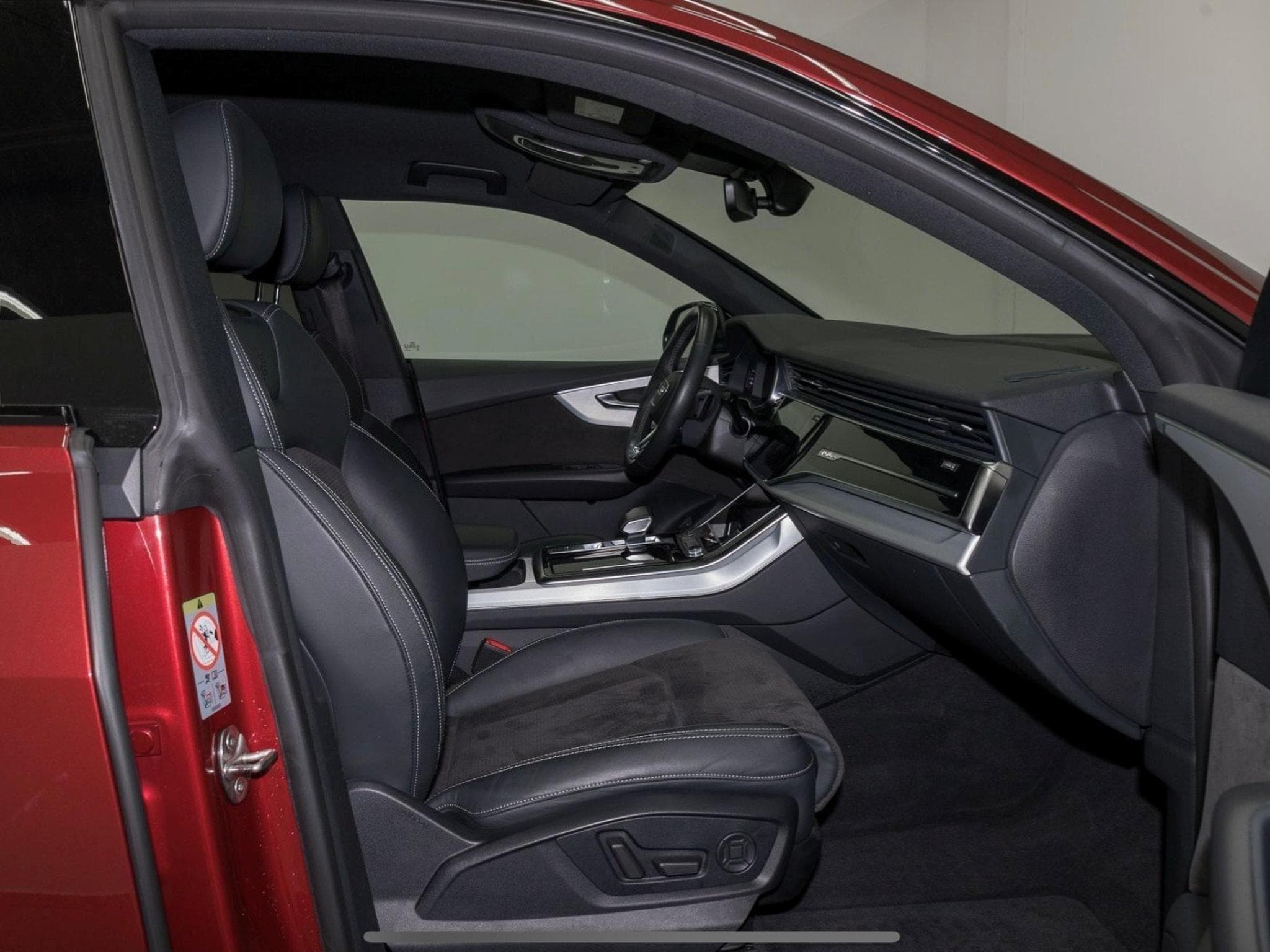 Audi Q8 60 TFSIe Quattro S-line (2021) - Foto 2