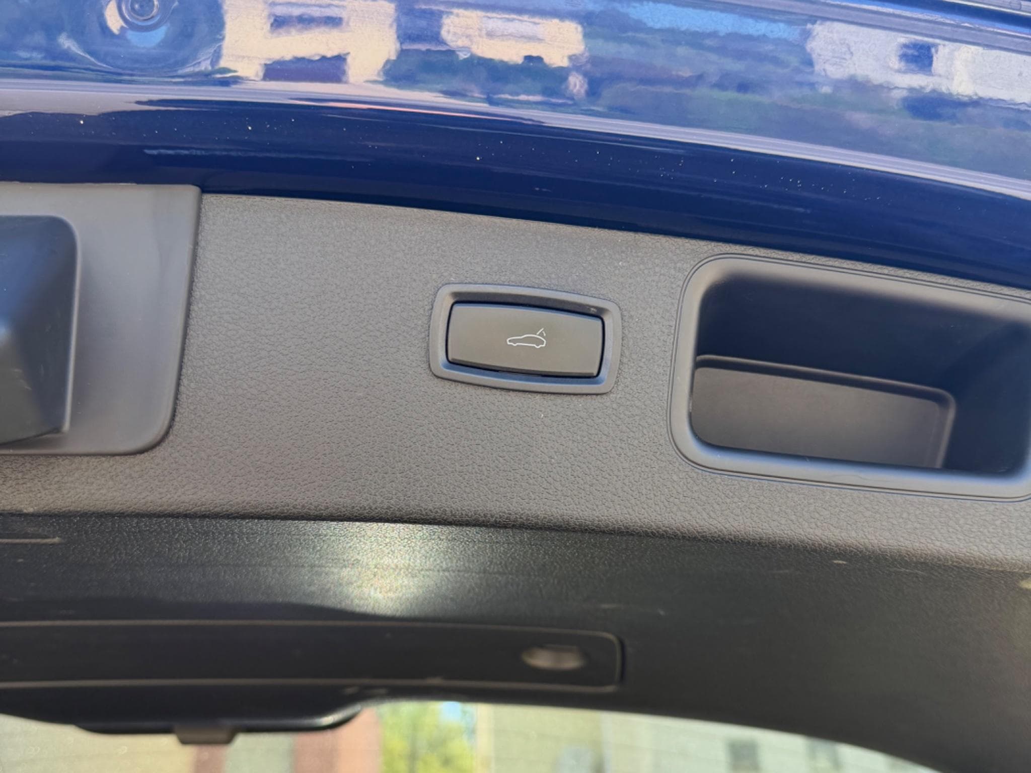 Porsche Macan S (2022) - Photo 11