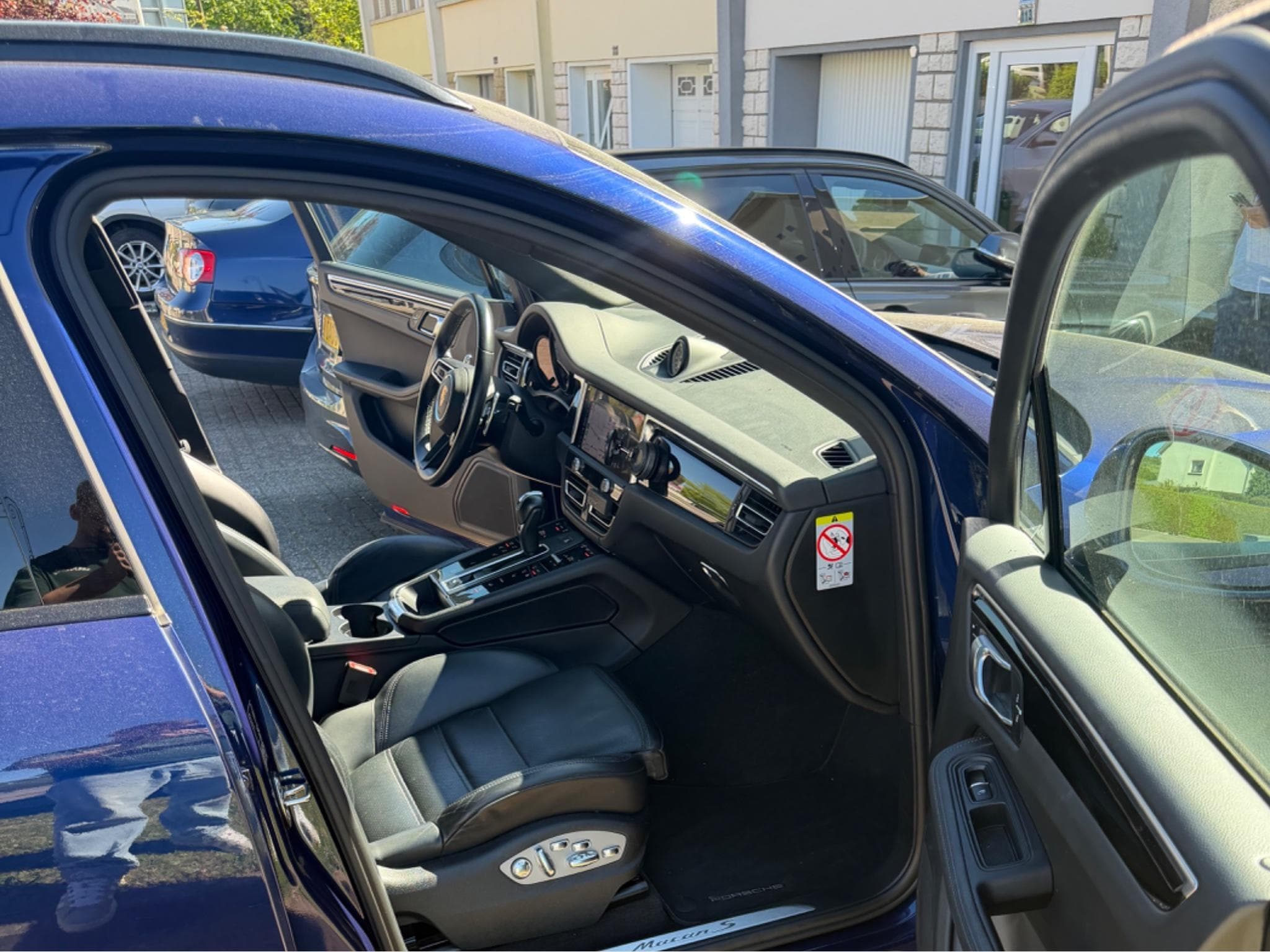 Porsche Macan S (2022) - Photo 12