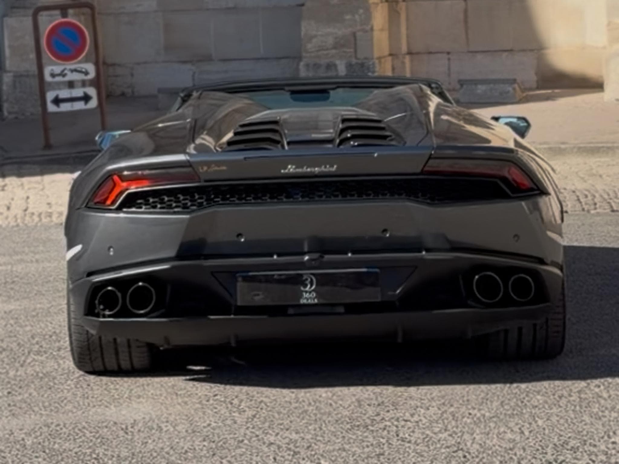 Lamborghini Huracán Spyder (2018) - Photo 2