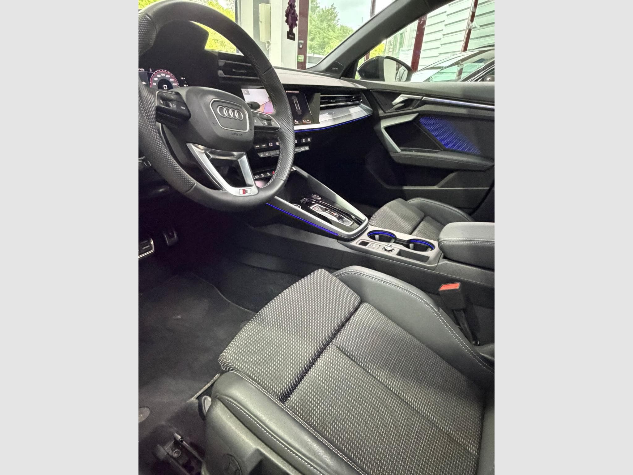 Audi A3 2 L TDI 150 Ps S-line (2024) - Foto 7