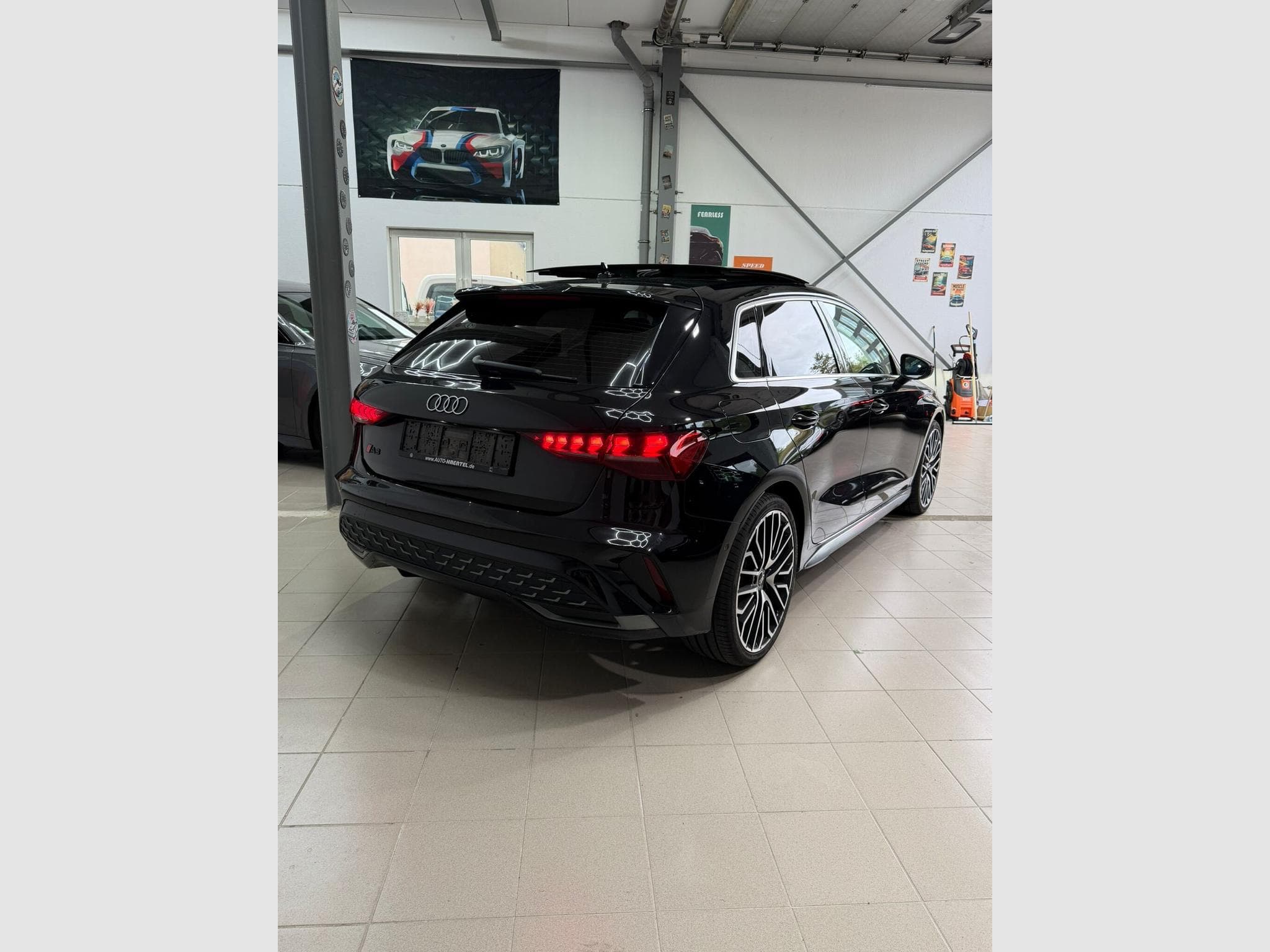 Audi A3 2 L TDI 150 Ps S-line (2024) - Foto 3