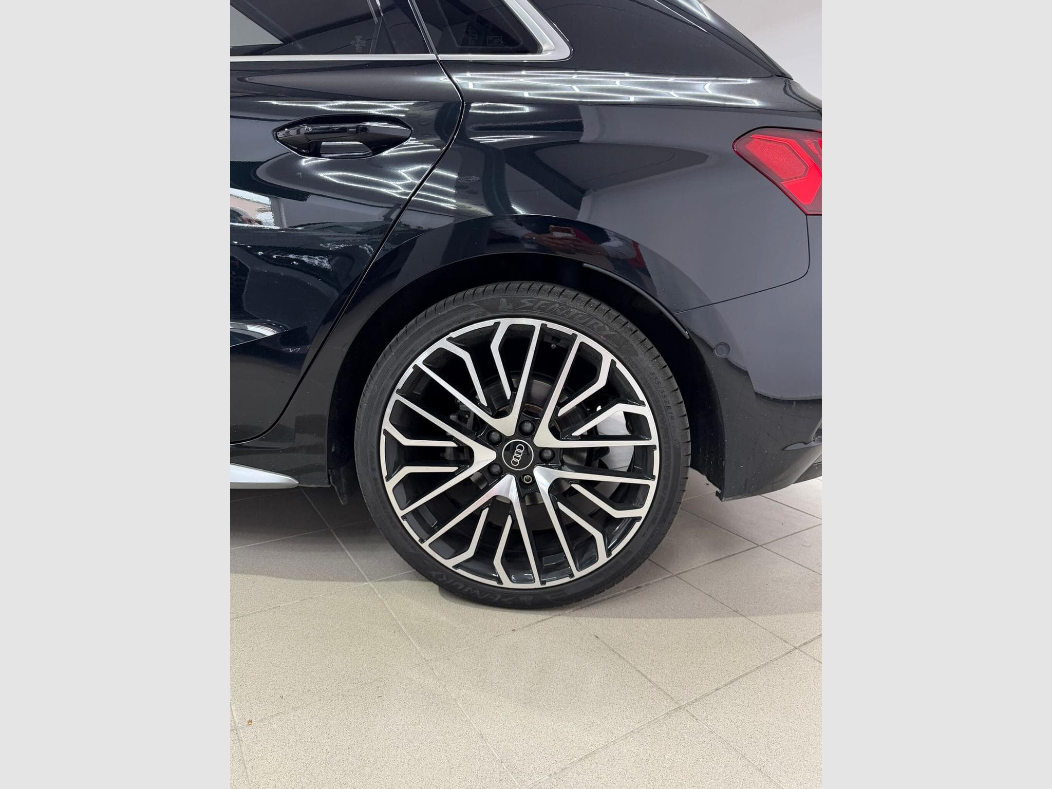 Audi A3 2 L TDI 150 Ps S-line (2024) - Foto 5