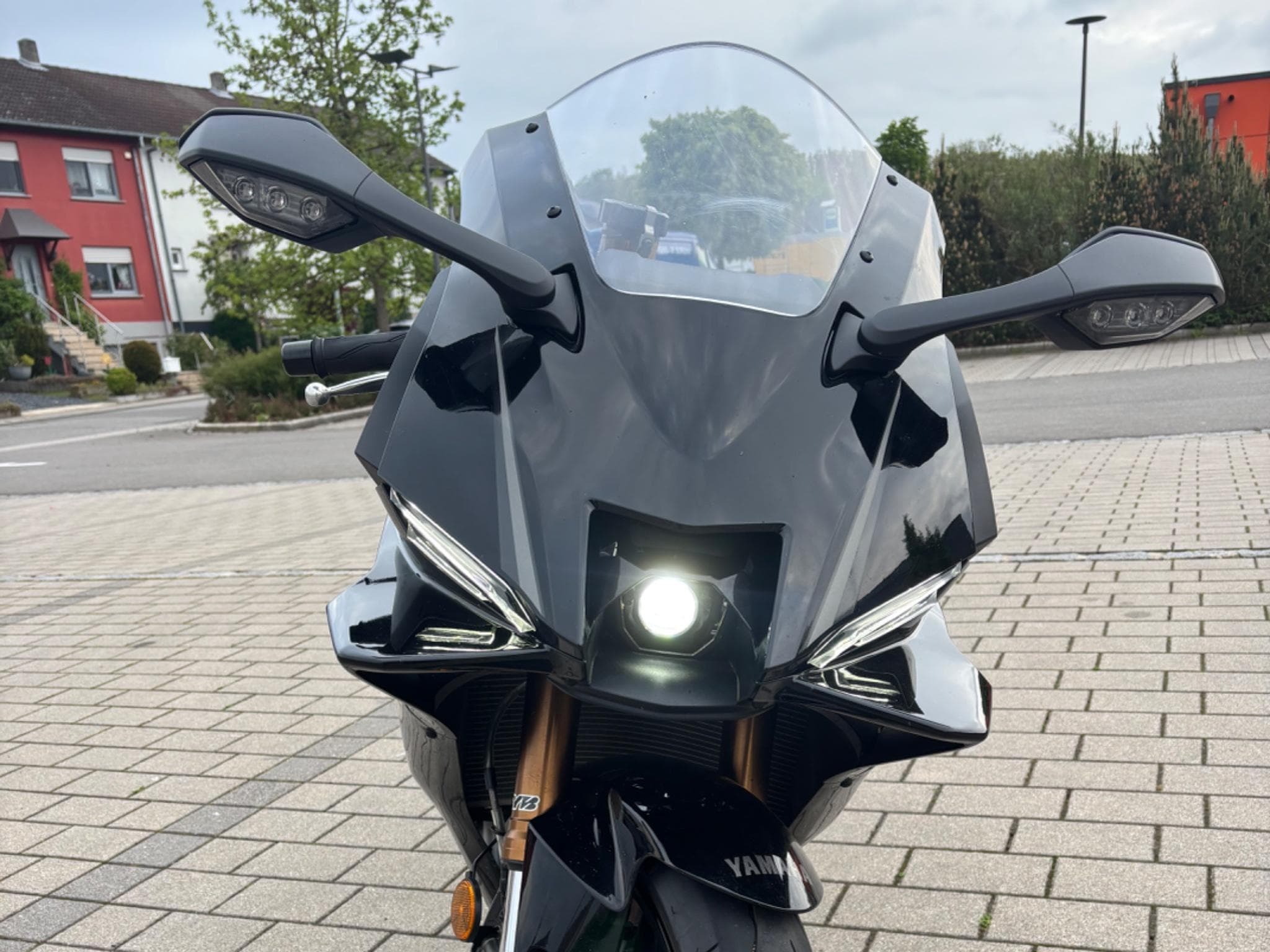 Yamaha YZF-R R9 (2026) - Photo 2