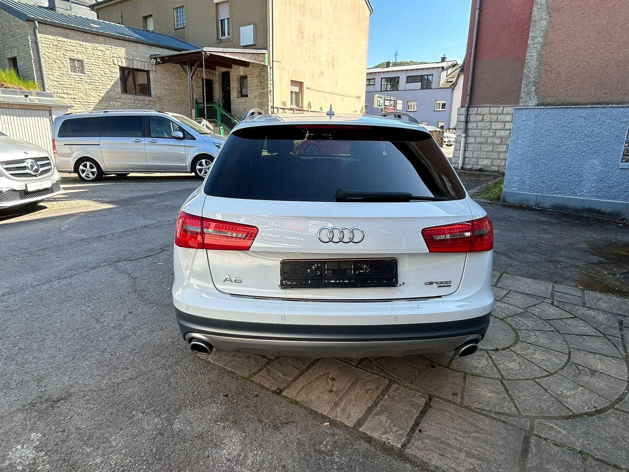 Audi A6 3.0 TDI ALLROAD AUTOMATIQUE (2014) - Photo 4