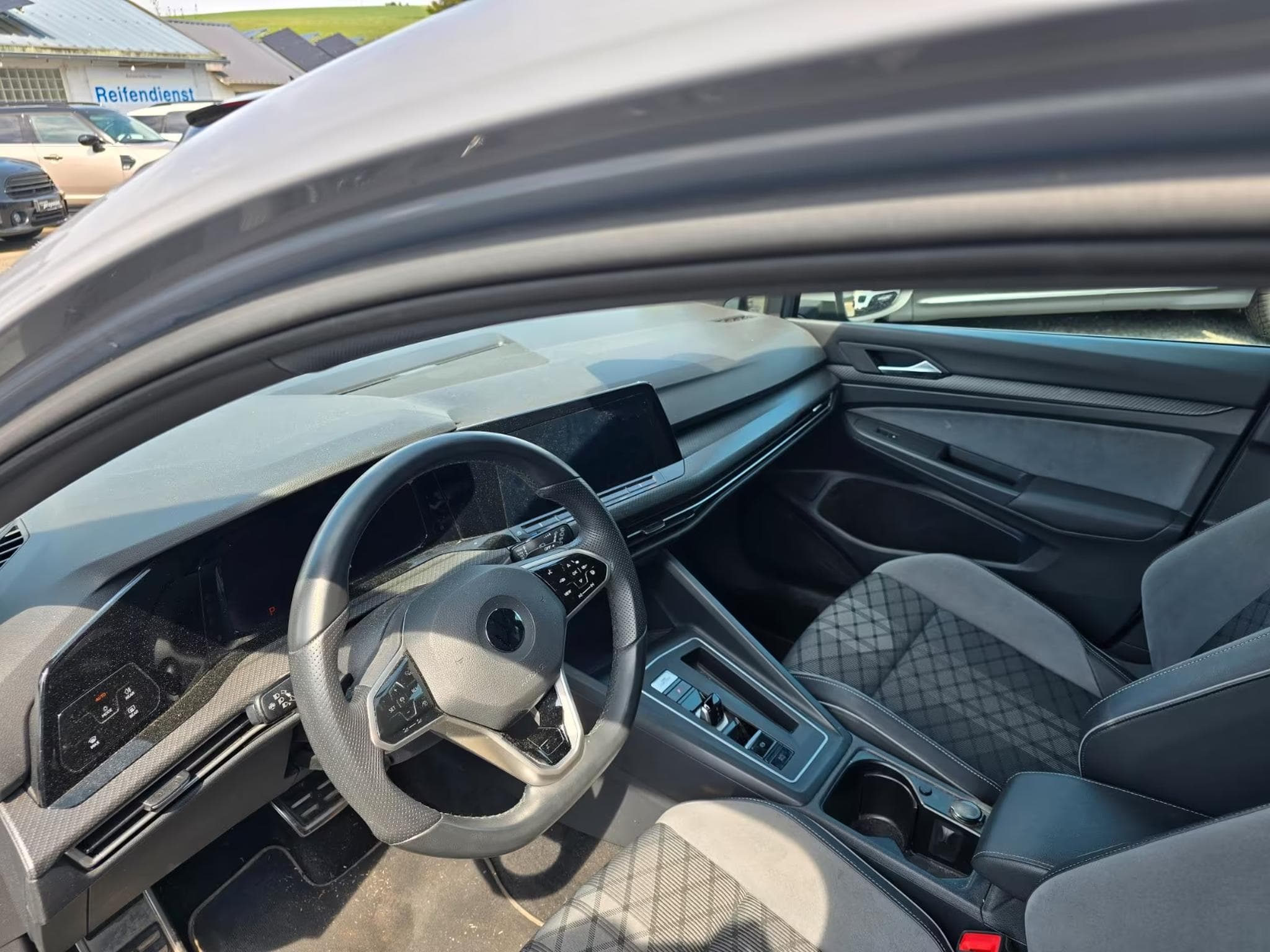 VW Golf VIII Variant 2.0 TDI R-Line (2021) - Foto 5
