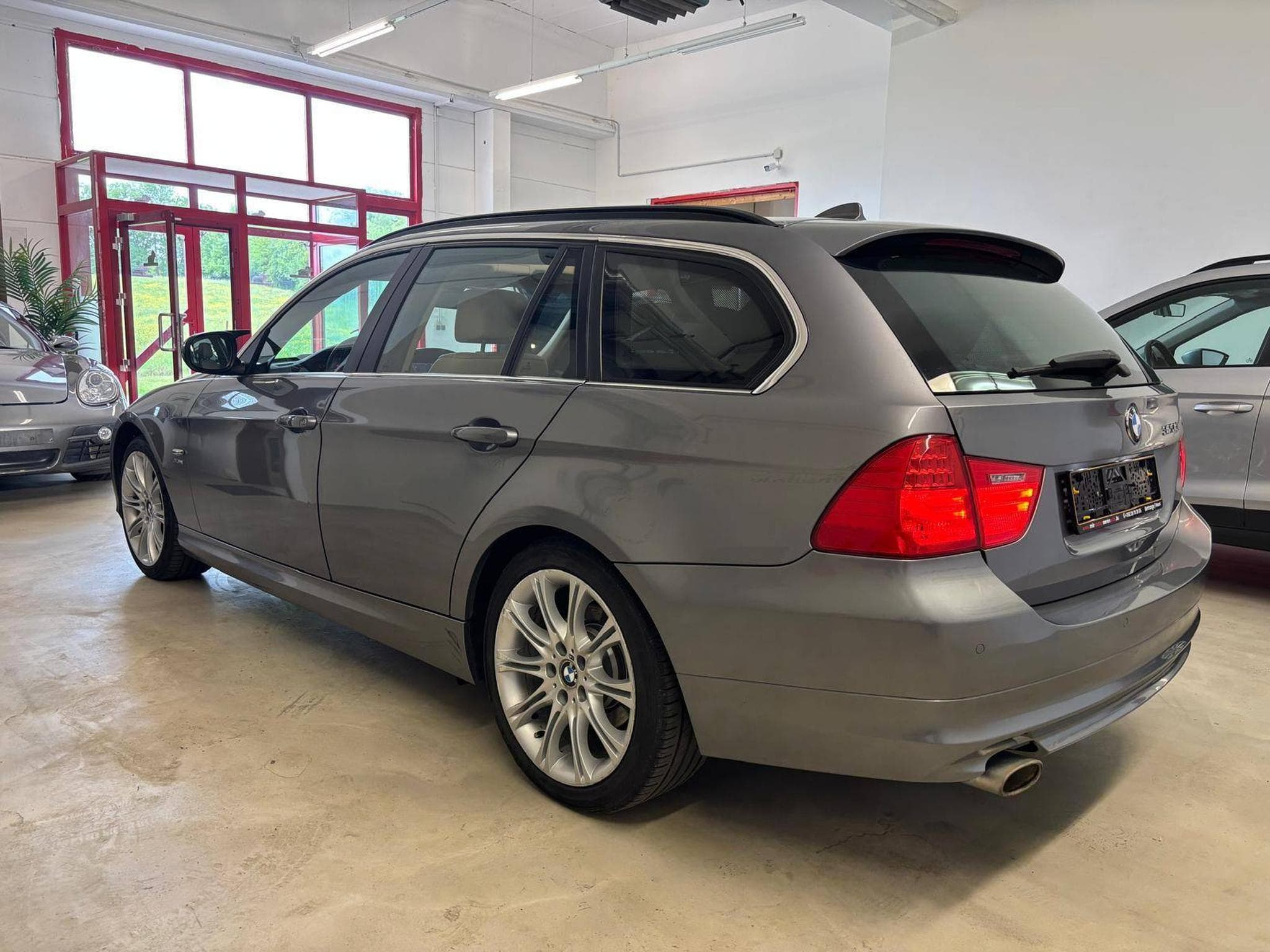 BMW 320 xDrive (2012) - Foto 4