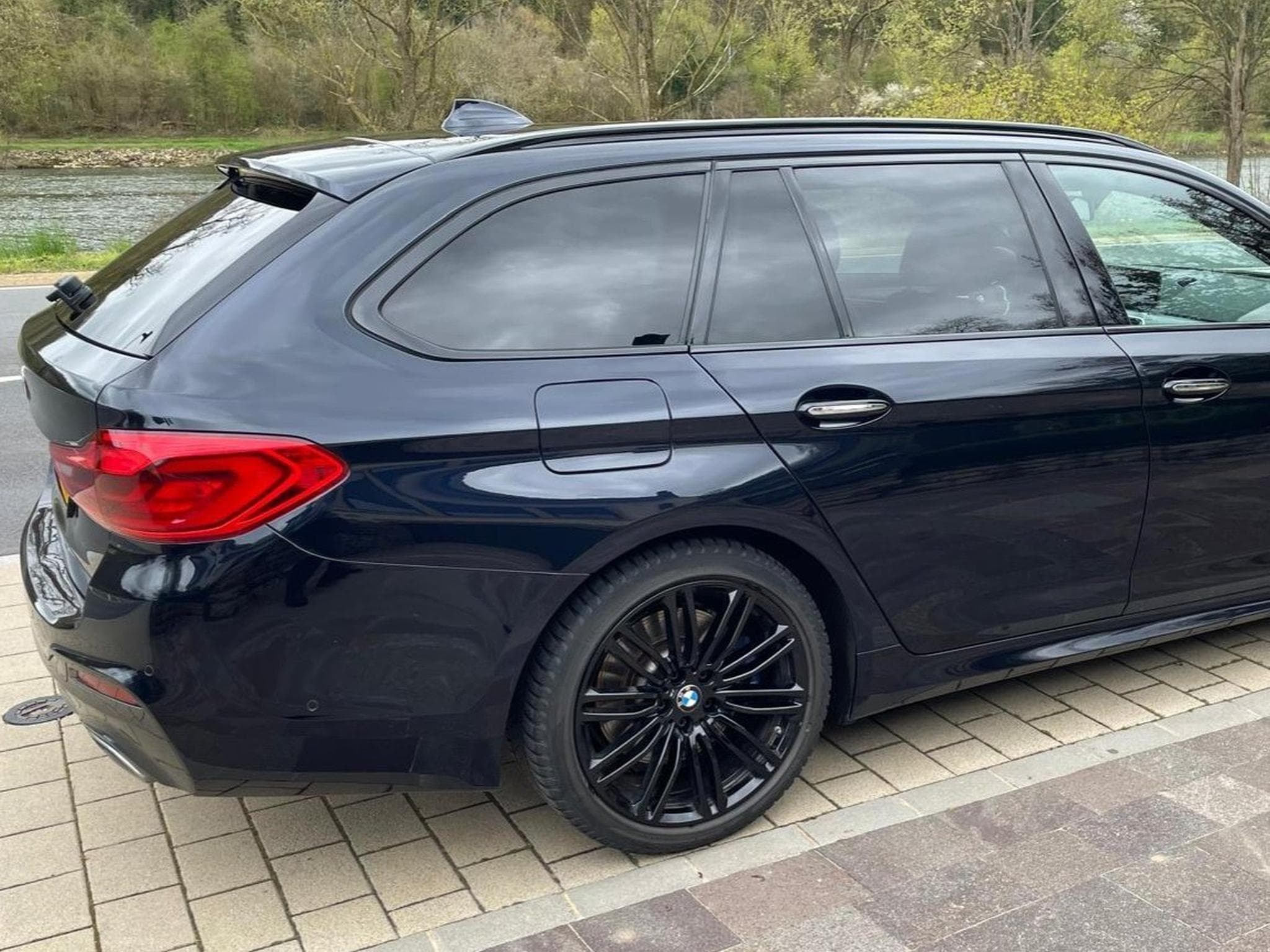 BMW 530 d Touring M-Sport Pack (2017) - Photo 7