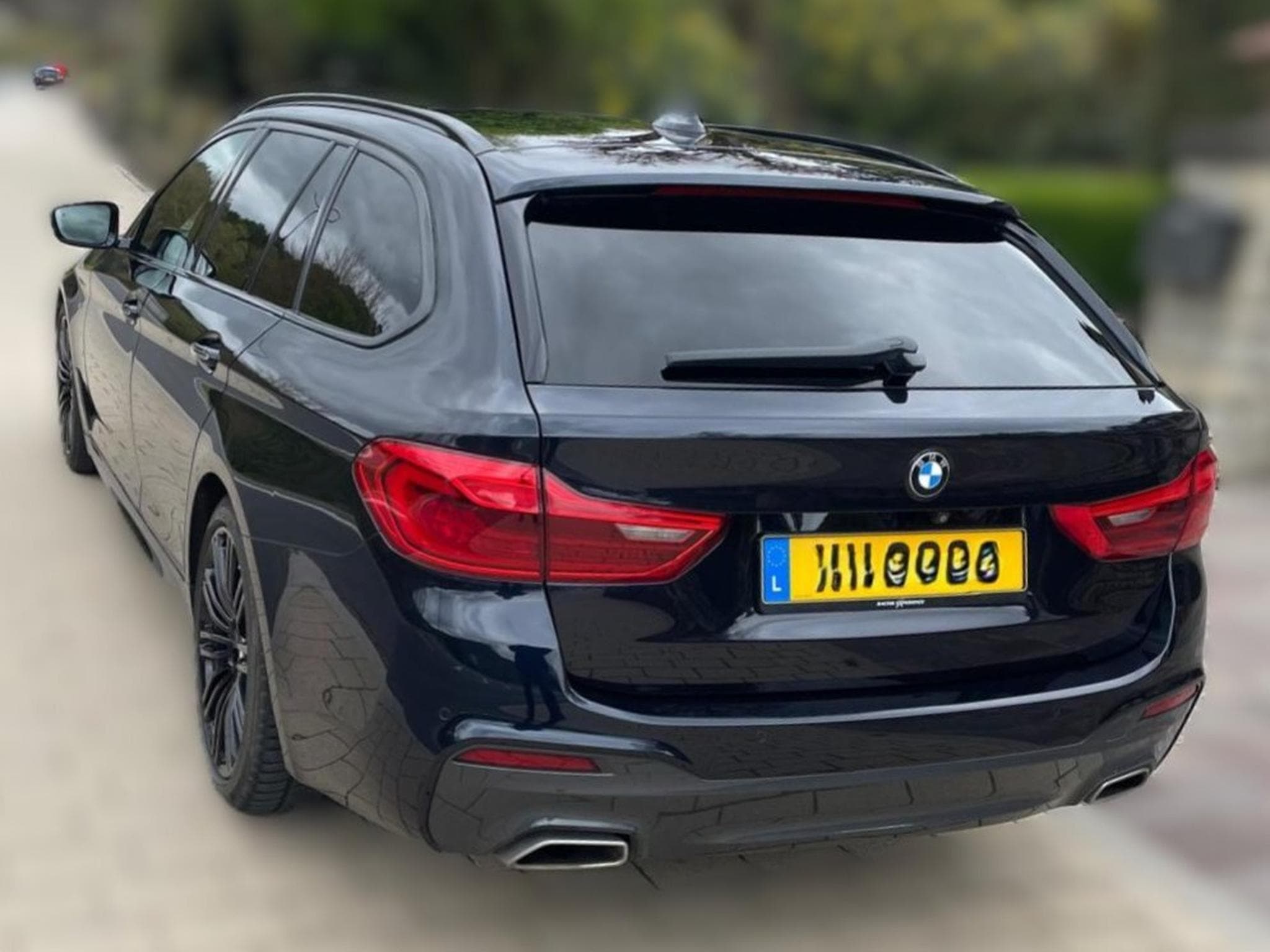 BMW 530 d Touring M-Sport Pack (2017) - Photo 8