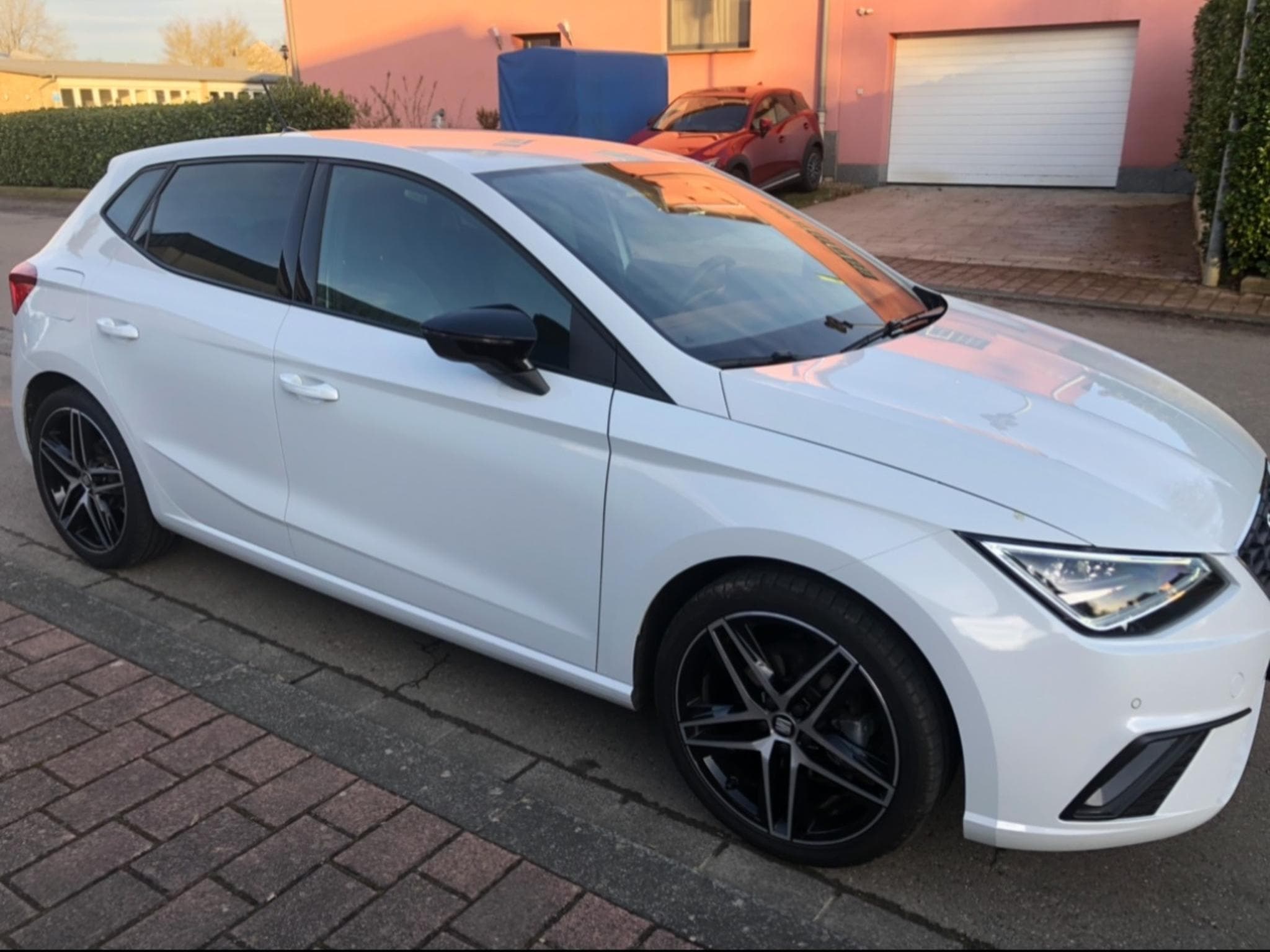 Seat Ibiza FR (2019) - Photo 3