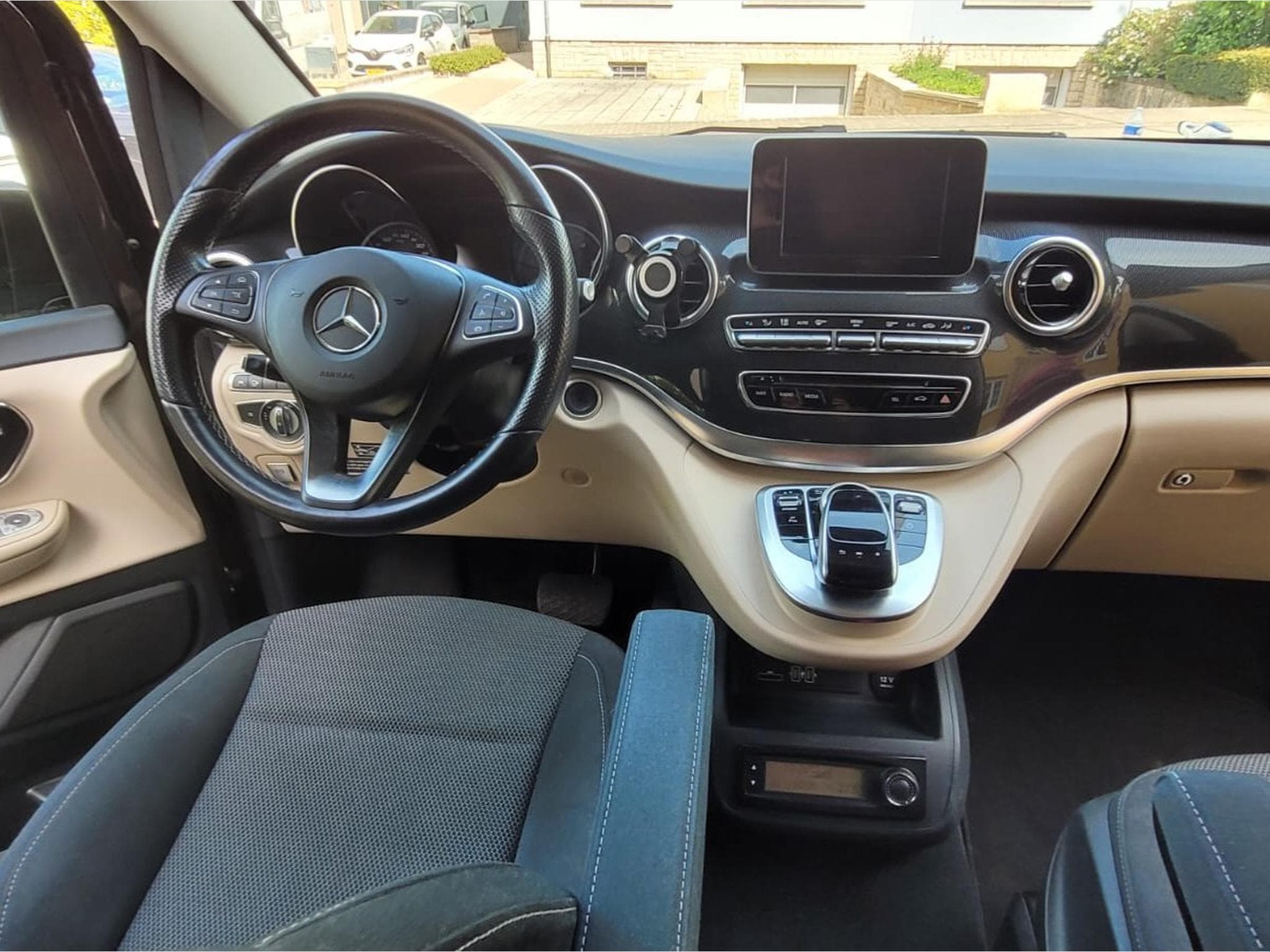 Mercedes Marco Polo (2017) - Photo 7