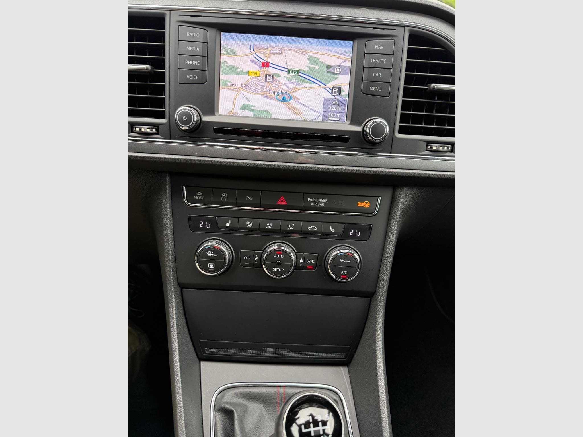 Seat Leon FR 2.0 TDI SPORT EDITION 150 PS FAP (2014) - Foto 10