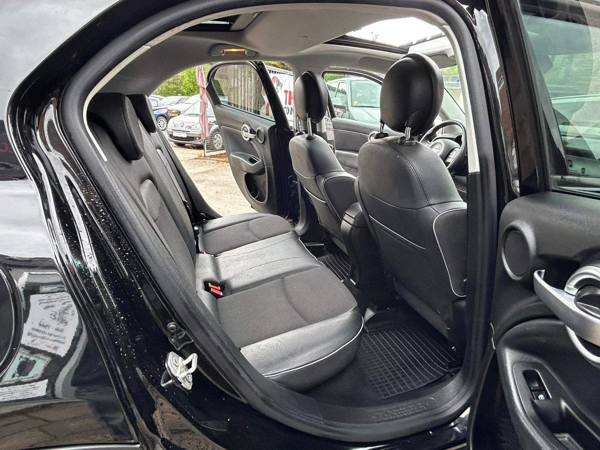 Fiat 500X 2.0 JTD 136CV. 4X4 AUTOMATIQUE PANORAMA XENON (2016) - Photo 15