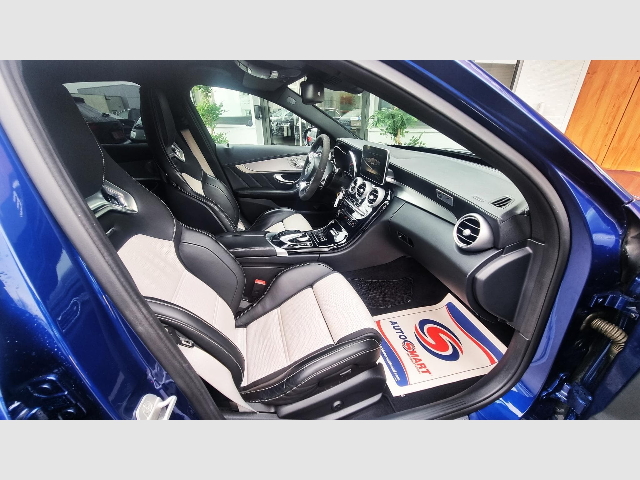 Mercedes C 63 AMG S V8 BITURBO"EDITION SPECIAL" (2014) - Foto 16