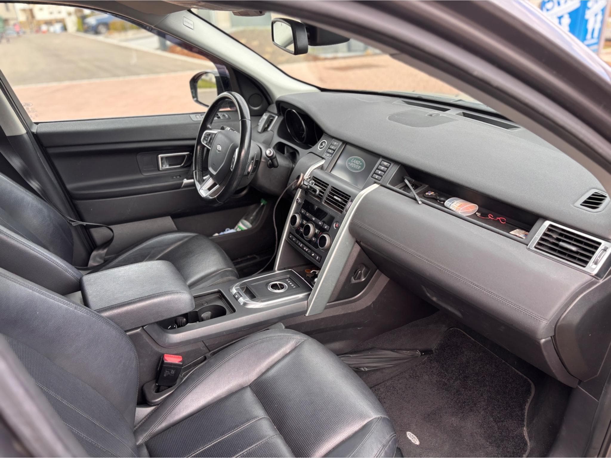Land-Rover Discovery Sport (2017) - Foto 2