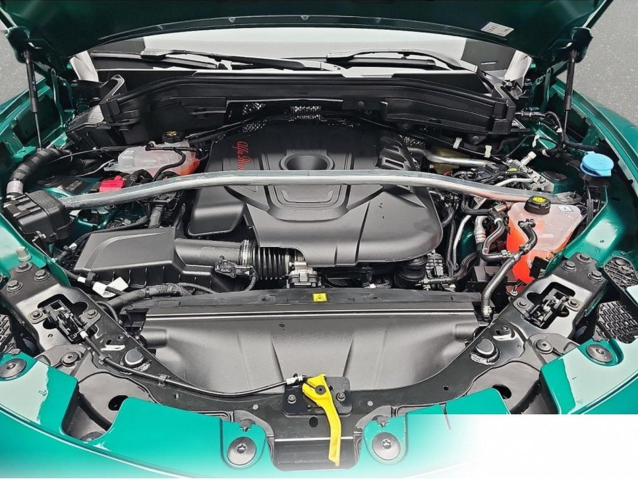 Alfa-Romeo Stelvio (2026) - Photo 14