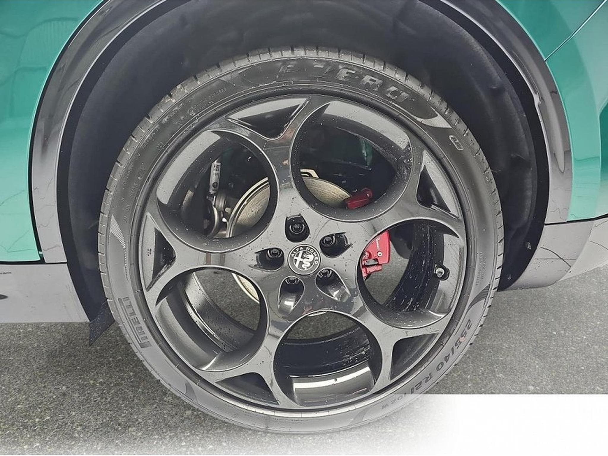 Alfa-Romeo Stelvio (2026) - Photo 5