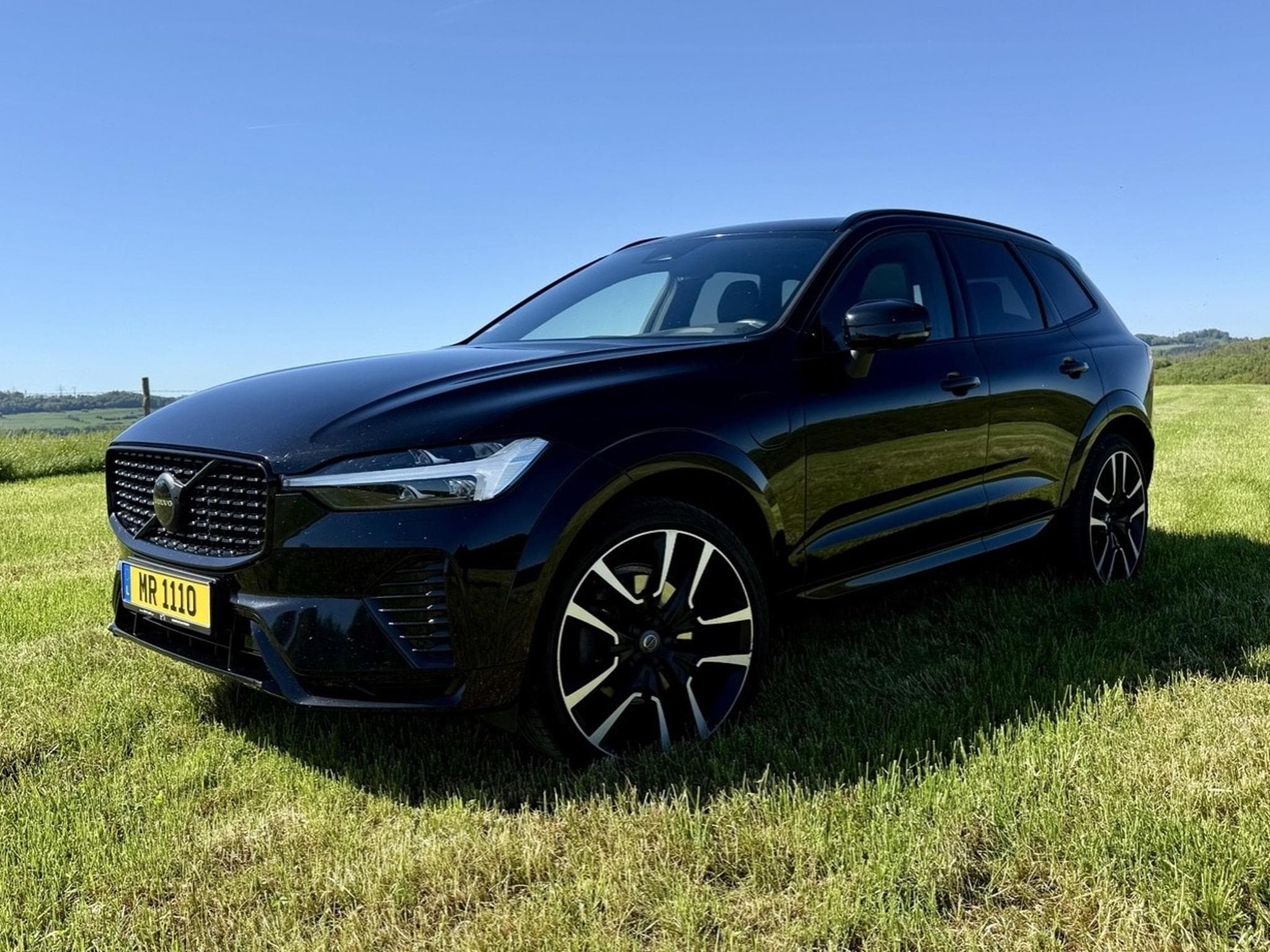 Volvo XC60 T8 R-Design AWD (2021) - Photo 2