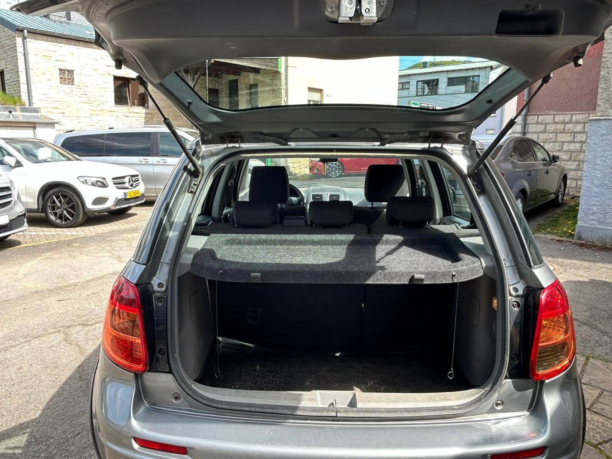 Suzuki SX4 1.6 Automatique 120cv (2013) - Photo 5
