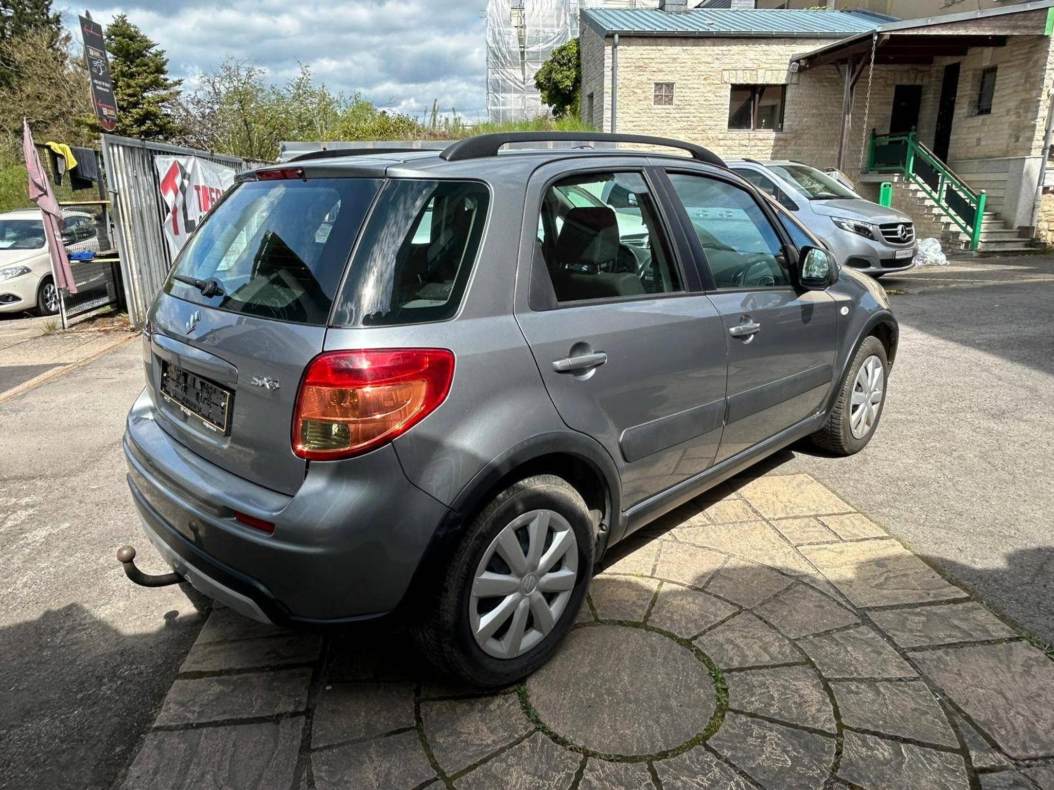 Suzuki SX4 1.6 Automatique 120cv (2013) - Photo 6