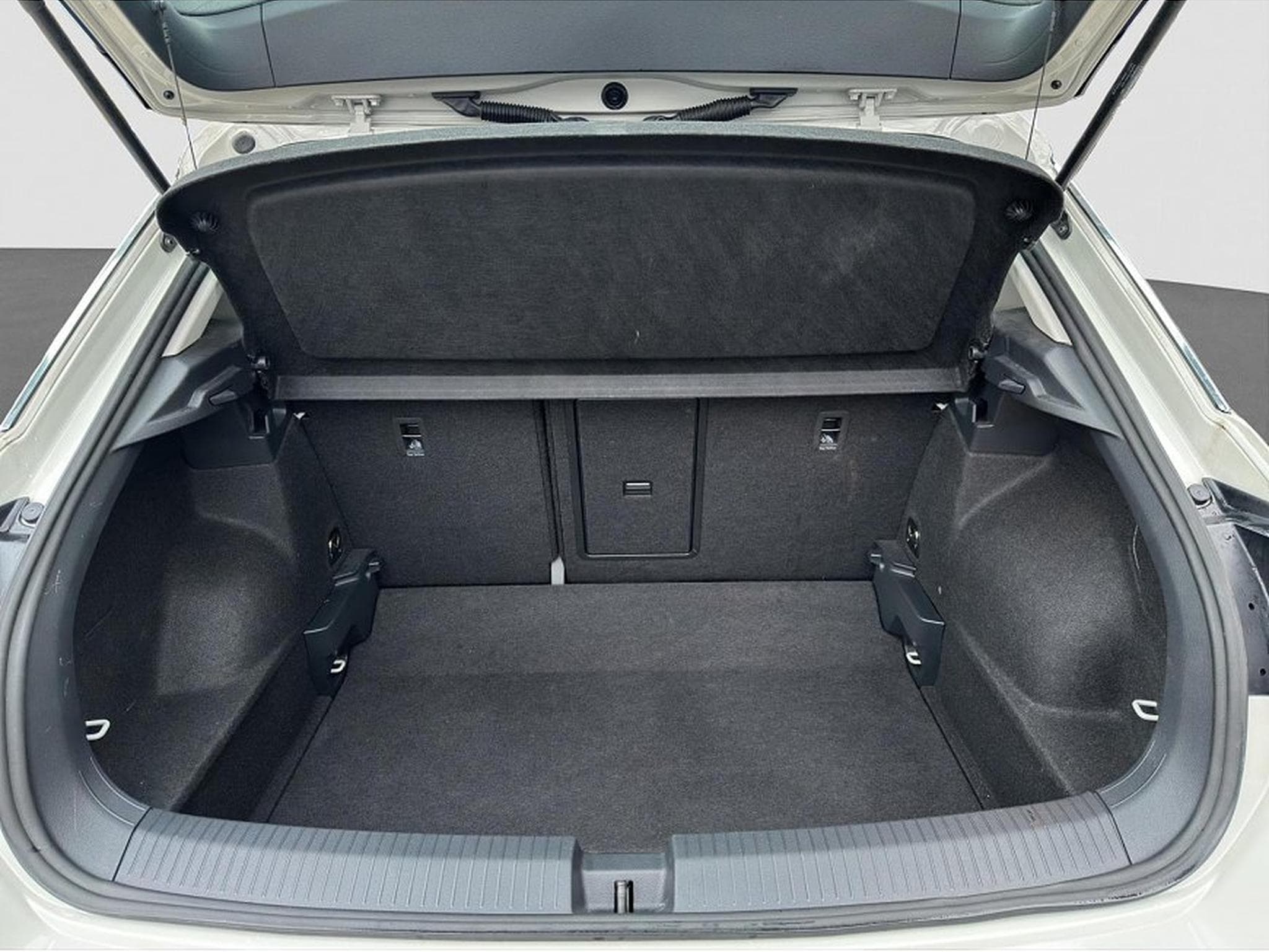 VW T-Roc (2025) - Foto 21