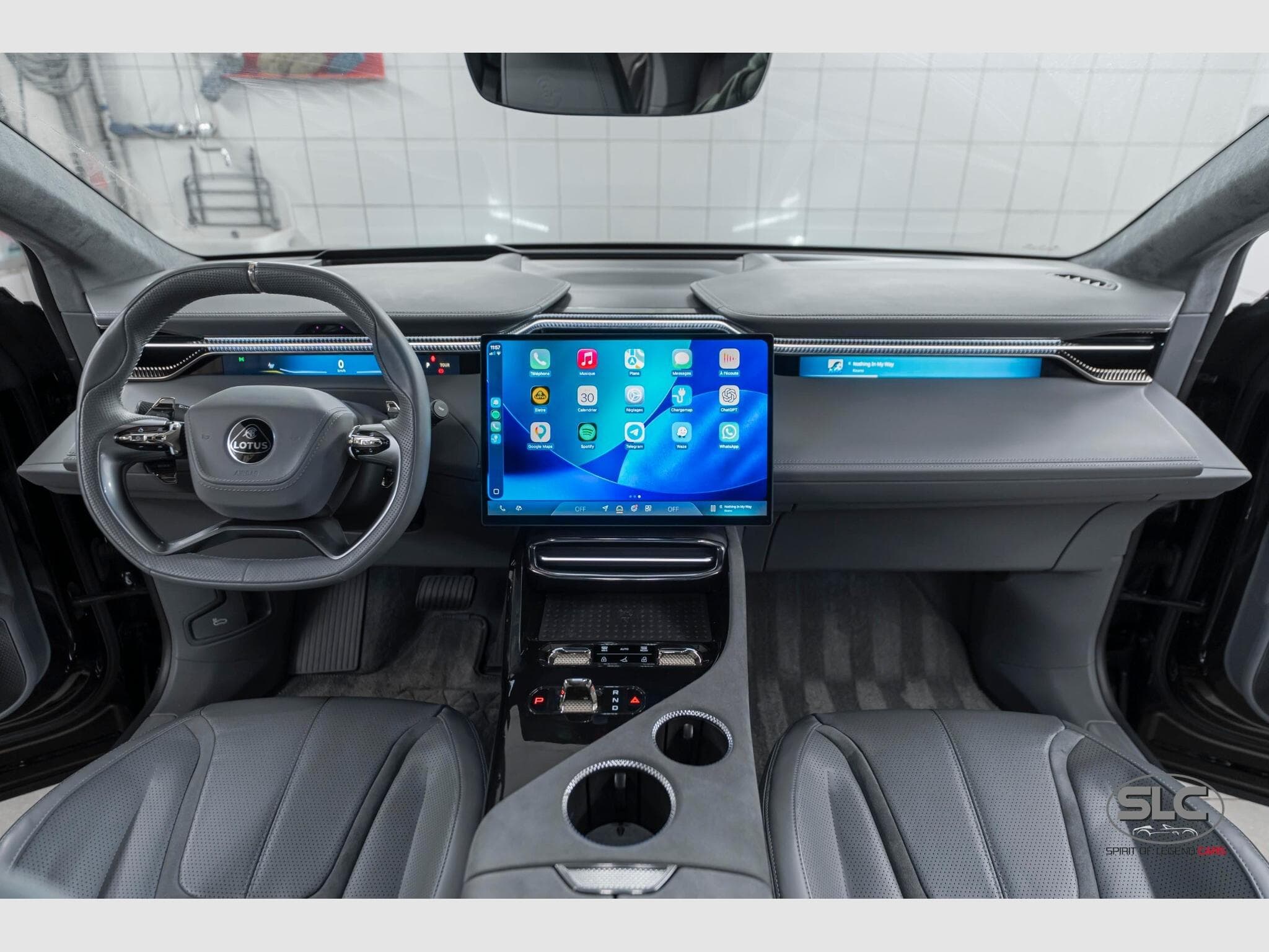 Lotus Eletre 600 GT SE 22"/Pano/KEF/Lightweight Brak (2023) - Foto 6