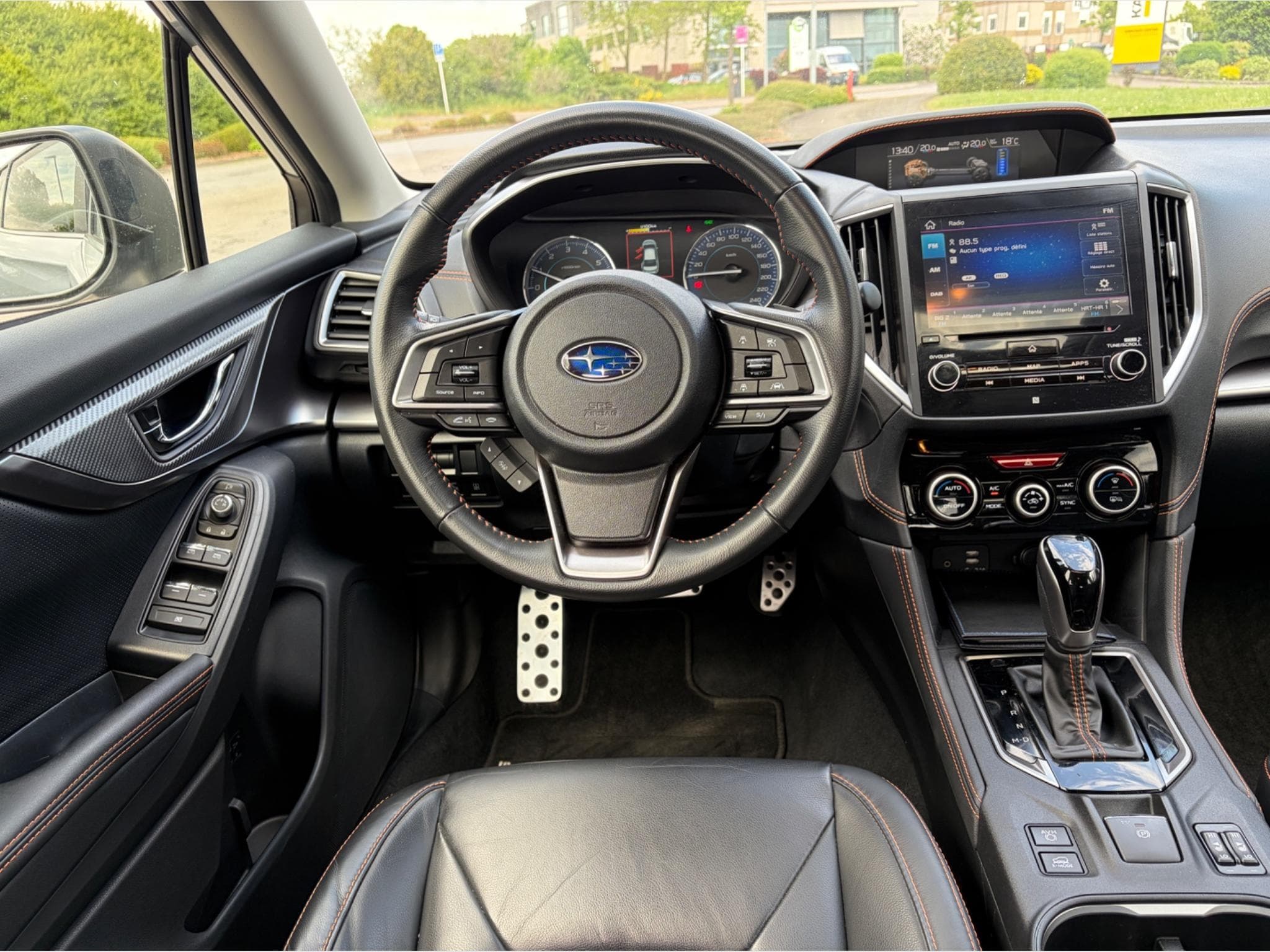 Subaru XV 2.0 e-boxer (2024) - Photo 3