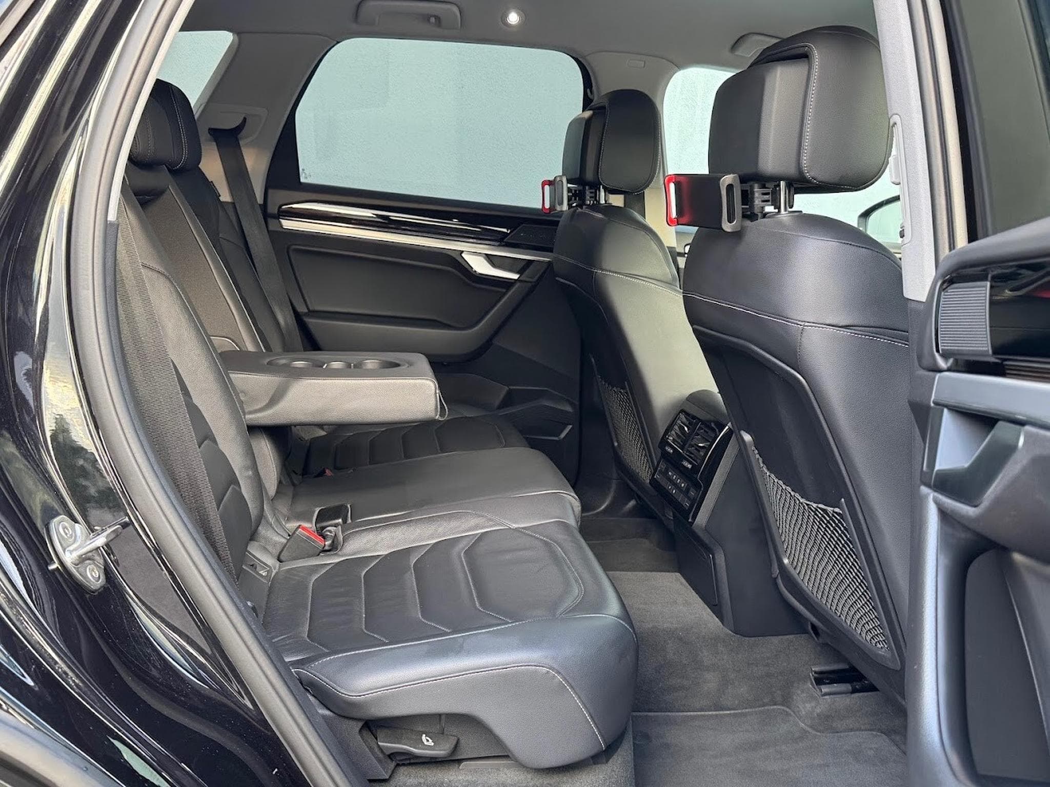 VW Touareg 3.0 tdi (2020) - Photo 11