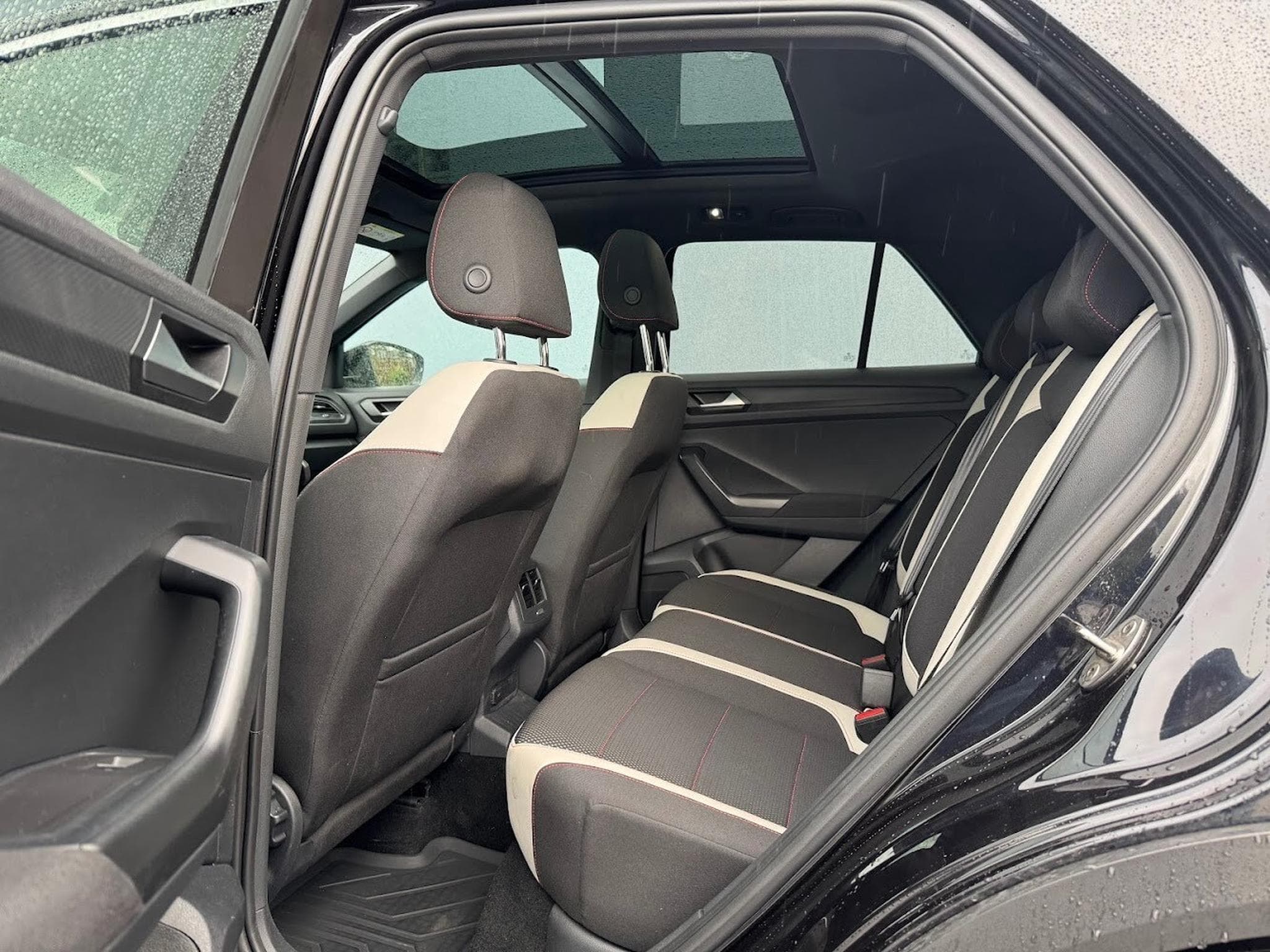 VW T-Roc 2.0 TDI 150 DSG 4 MOTION SPORT (2017) - Foto 10