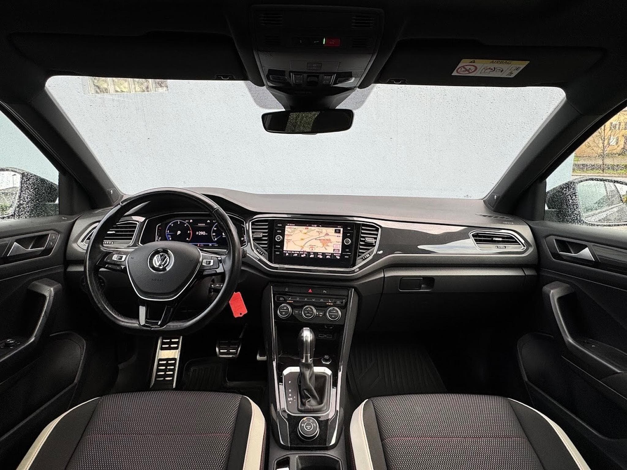 VW T-Roc 2.0 TDI 150 DSG 4 MOTION SPORT (2017) - Foto 14