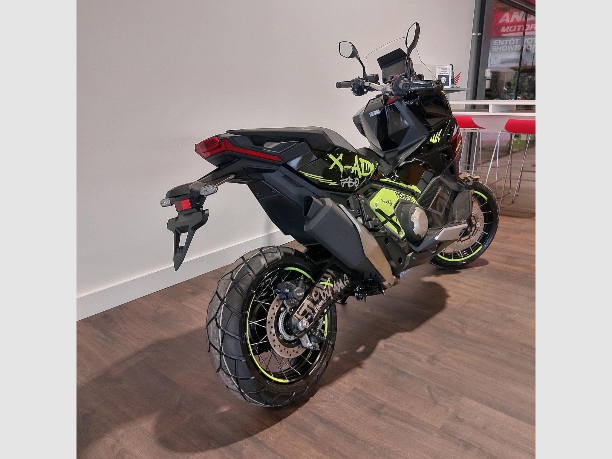 Honda X-ADV 750 (2027) - Foto 4