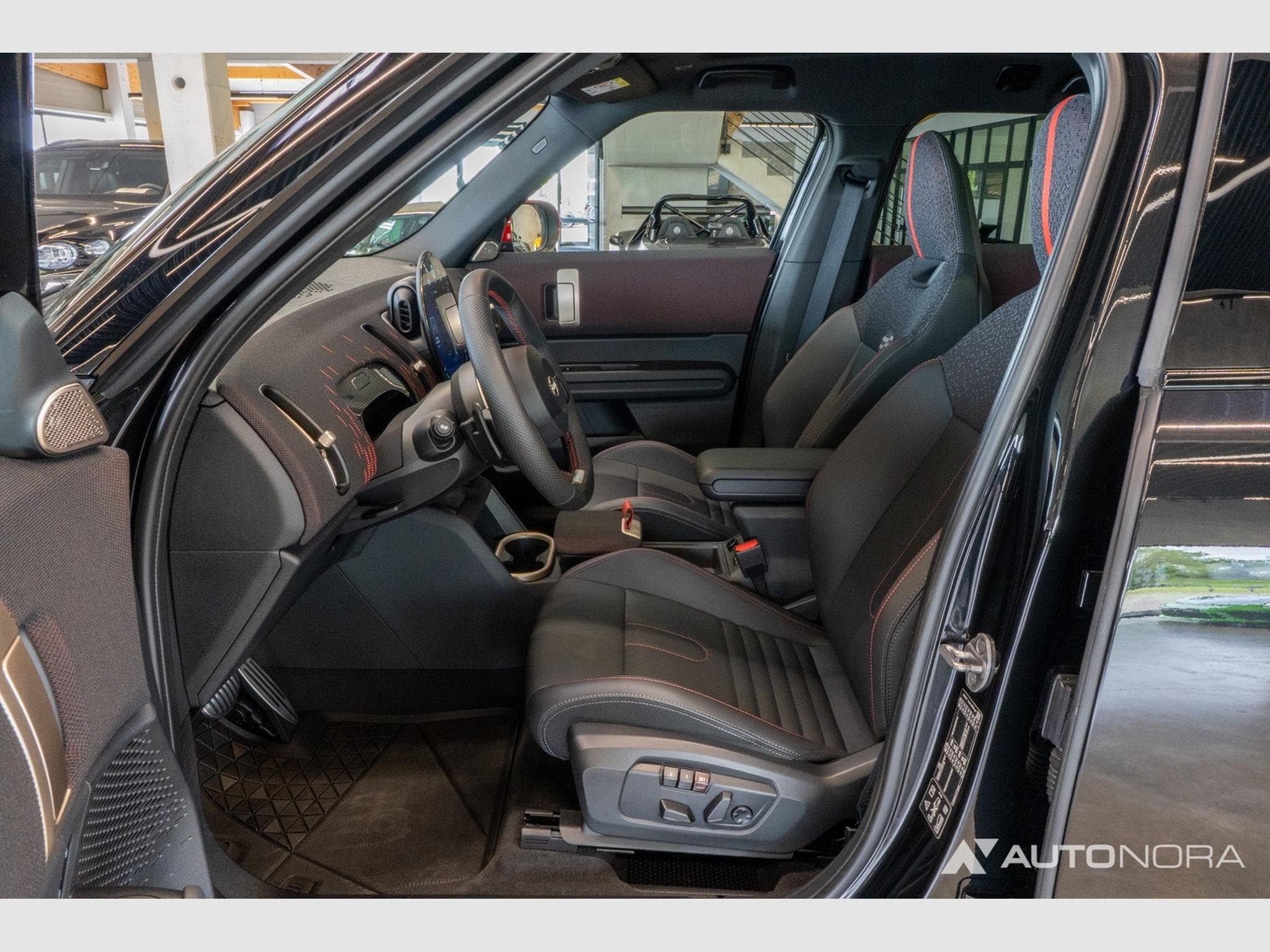 Mini Countryman John Cooper Works Countryman All4 (2024) - Foto 11